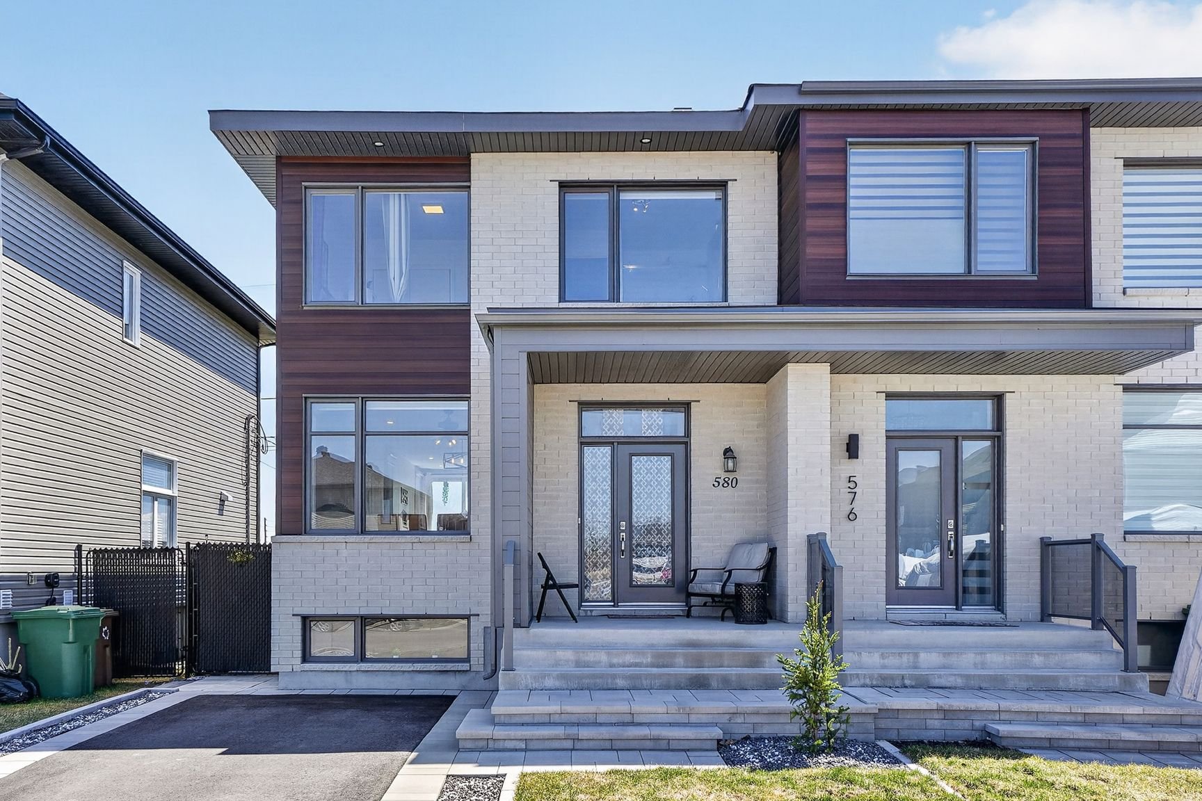 MLS: 25807961