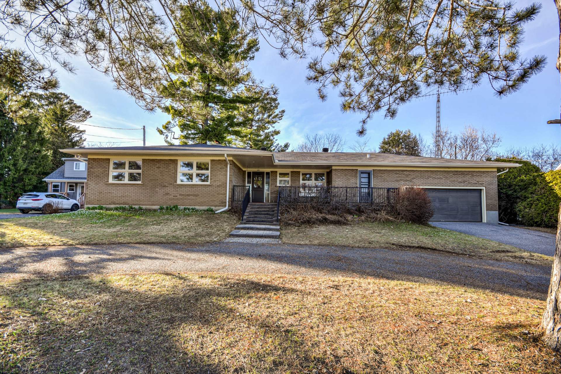 MLS: 24193369