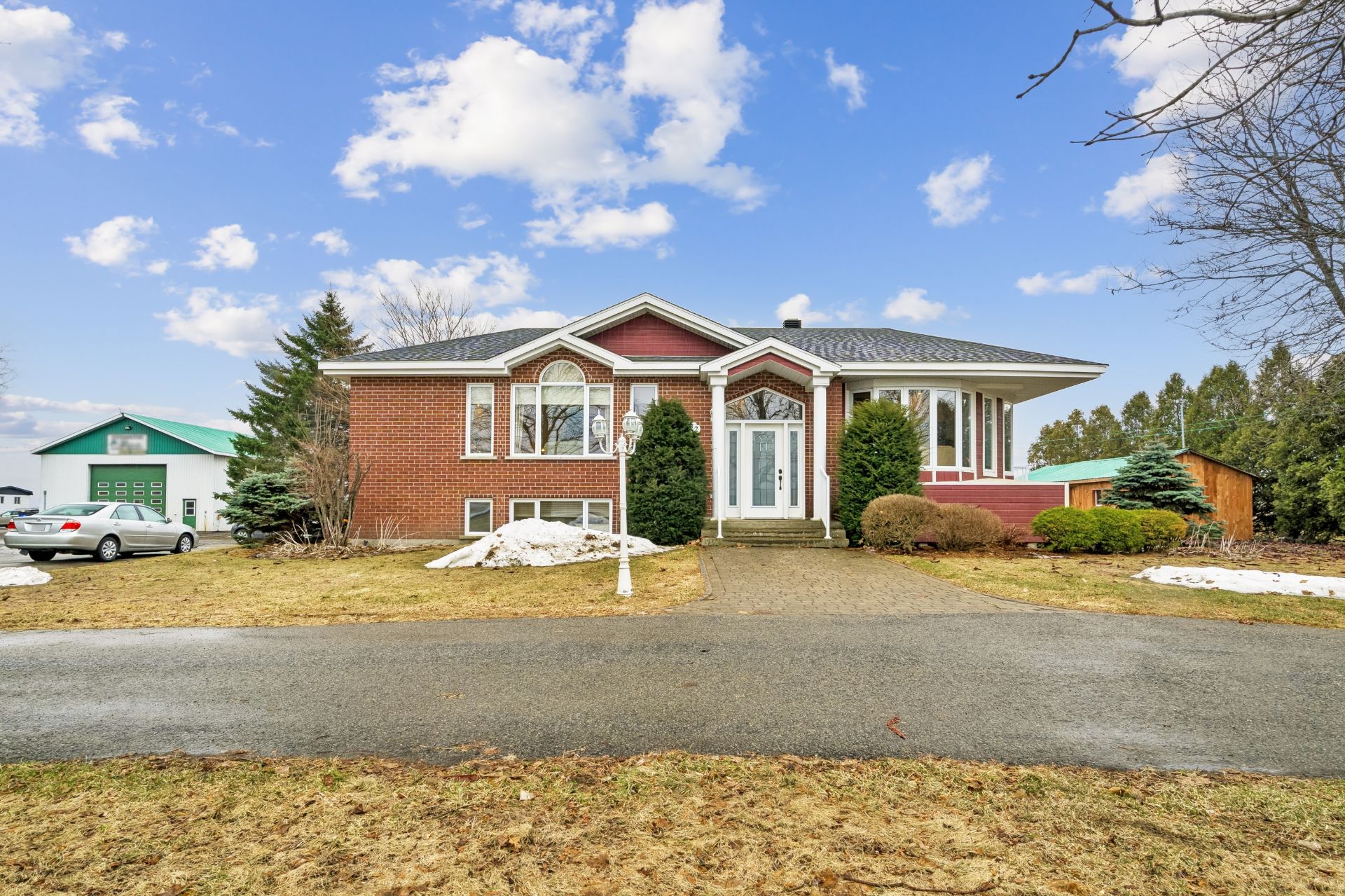 MLS: 12946952
