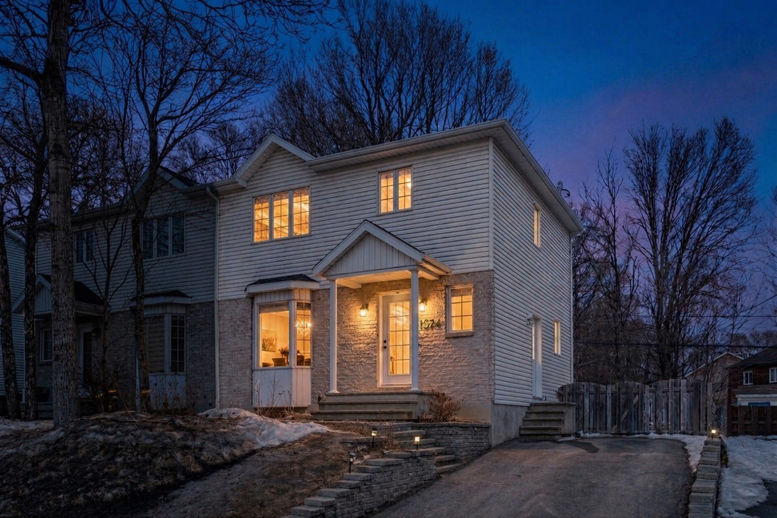 MLS: 27899989