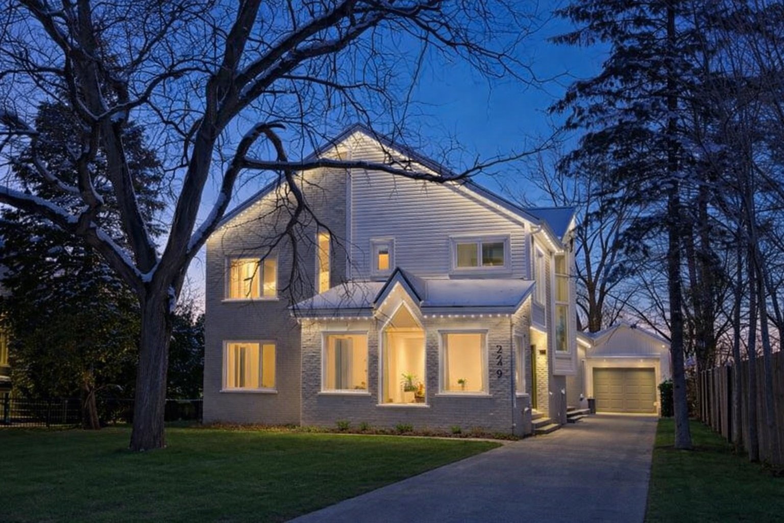 MLS: 23625425