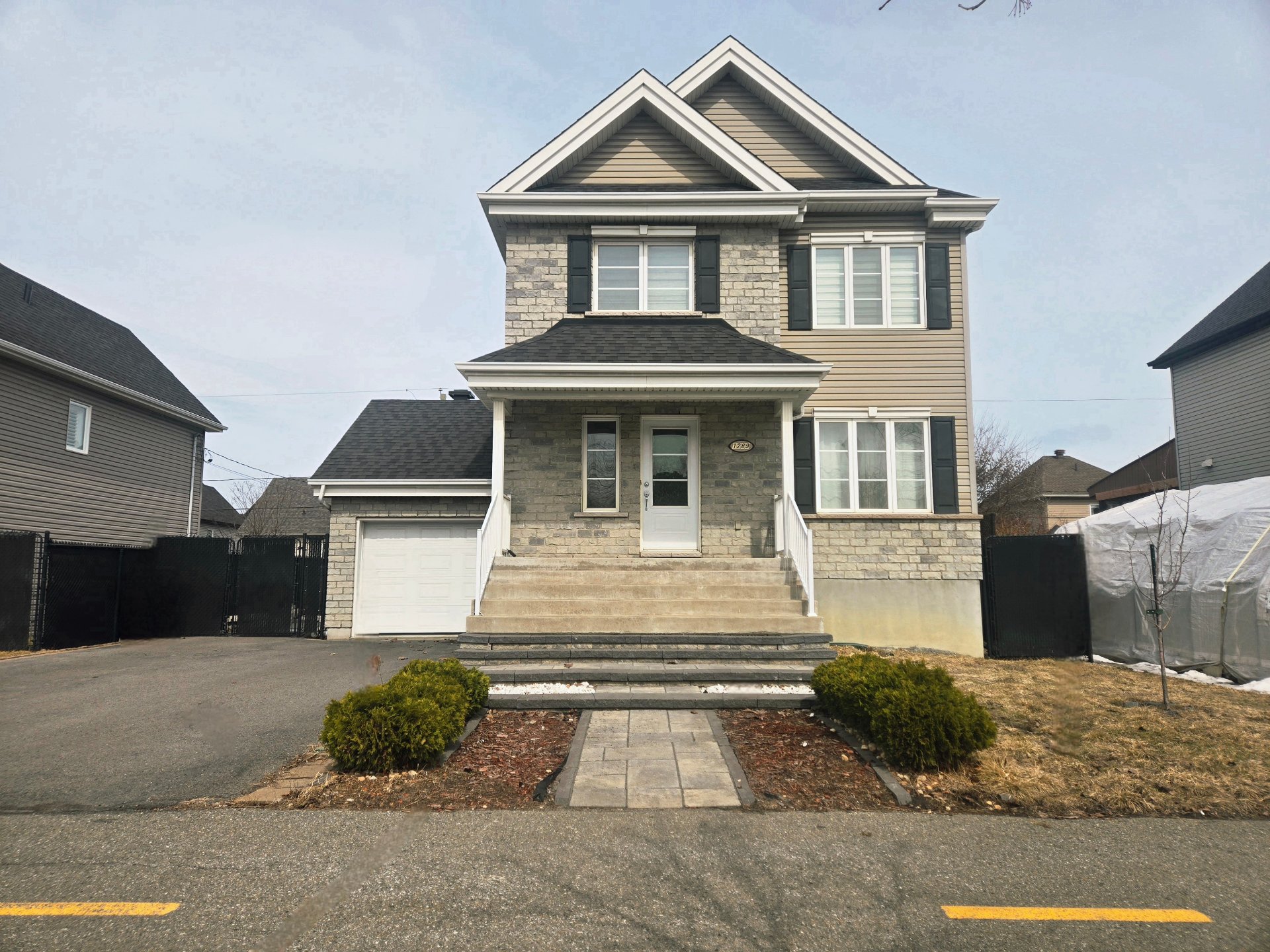 MLS: 17141045