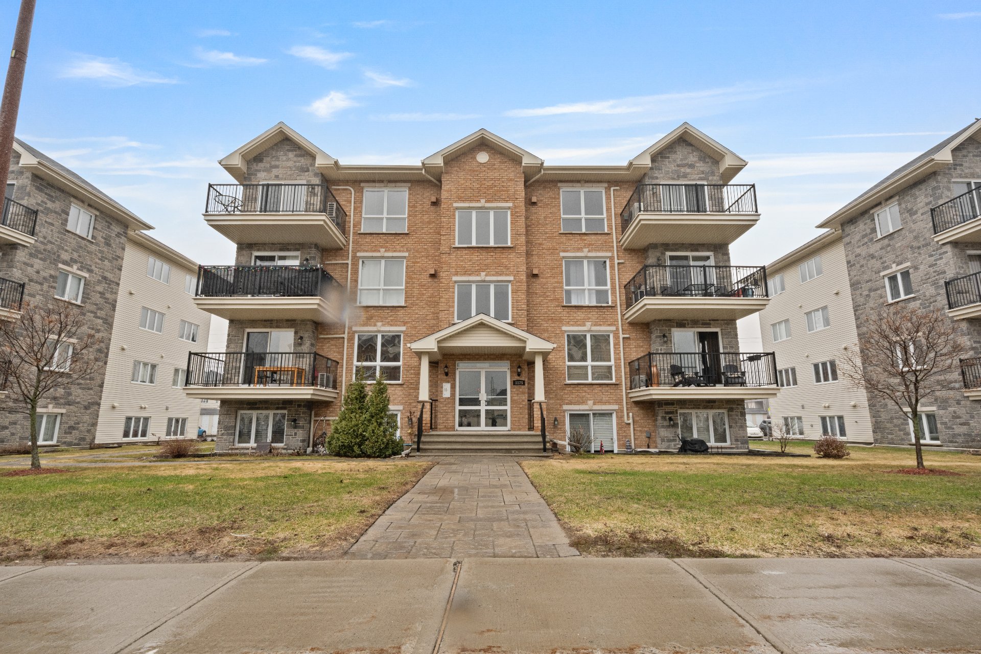 MLS: 26063961