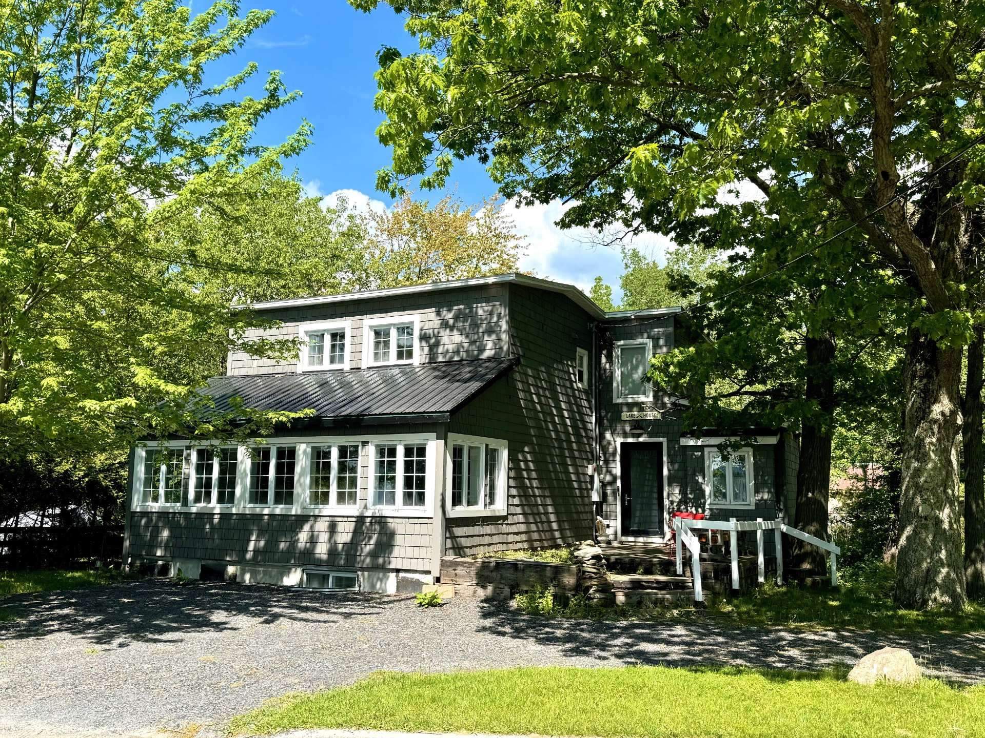 MLS: 18003328