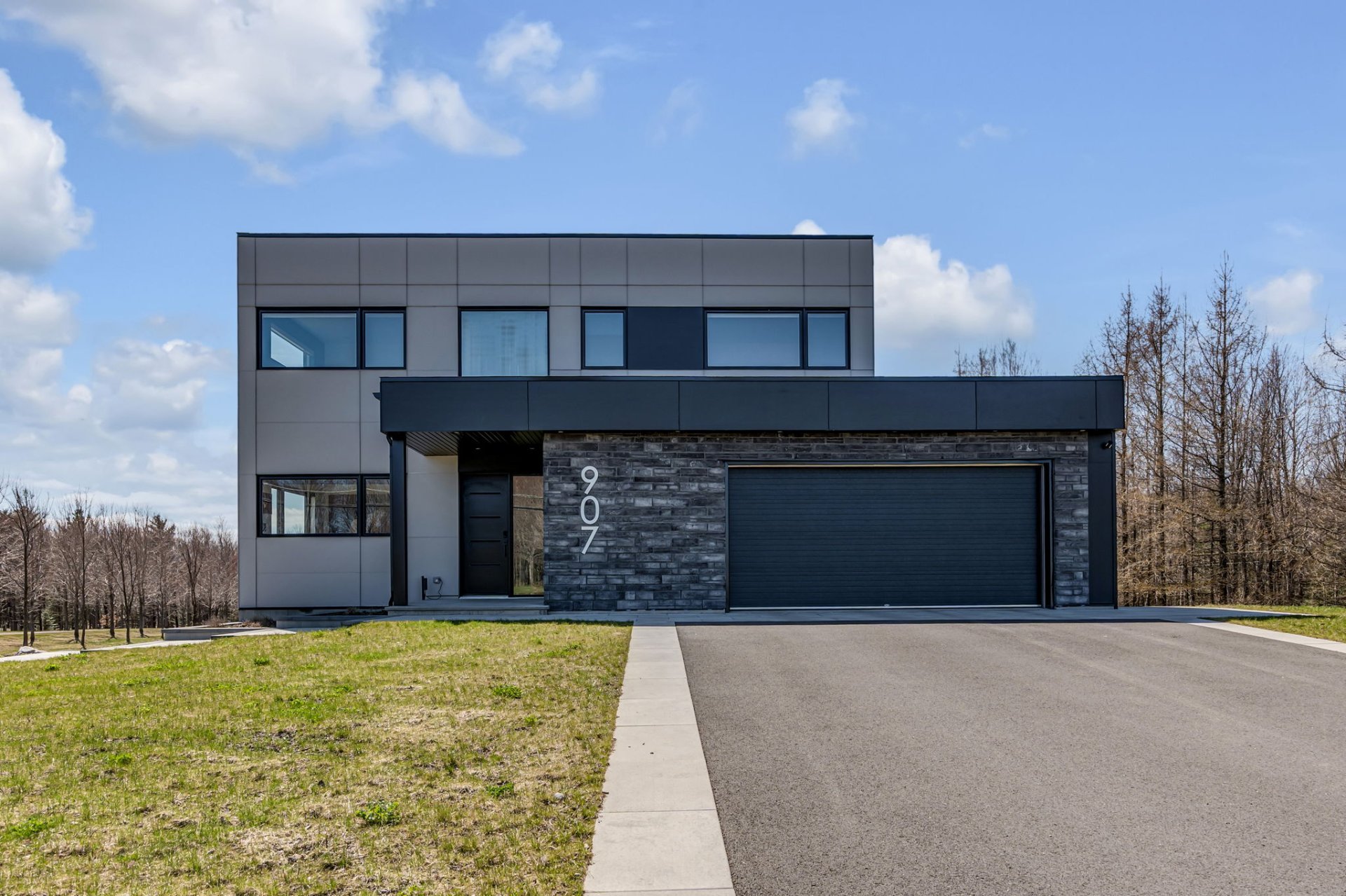 MLS: 19550739