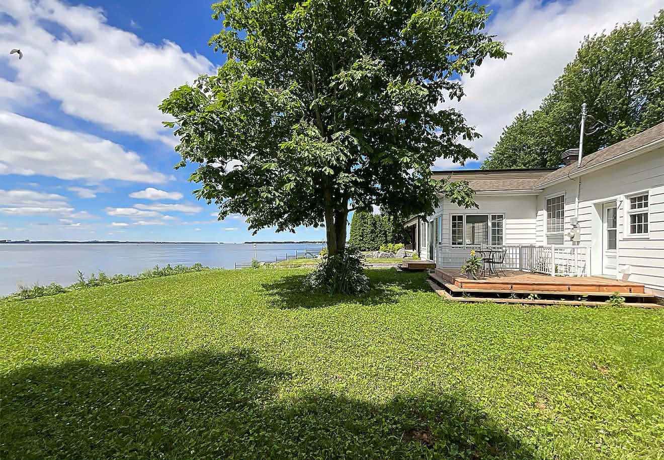MLS: 25076707