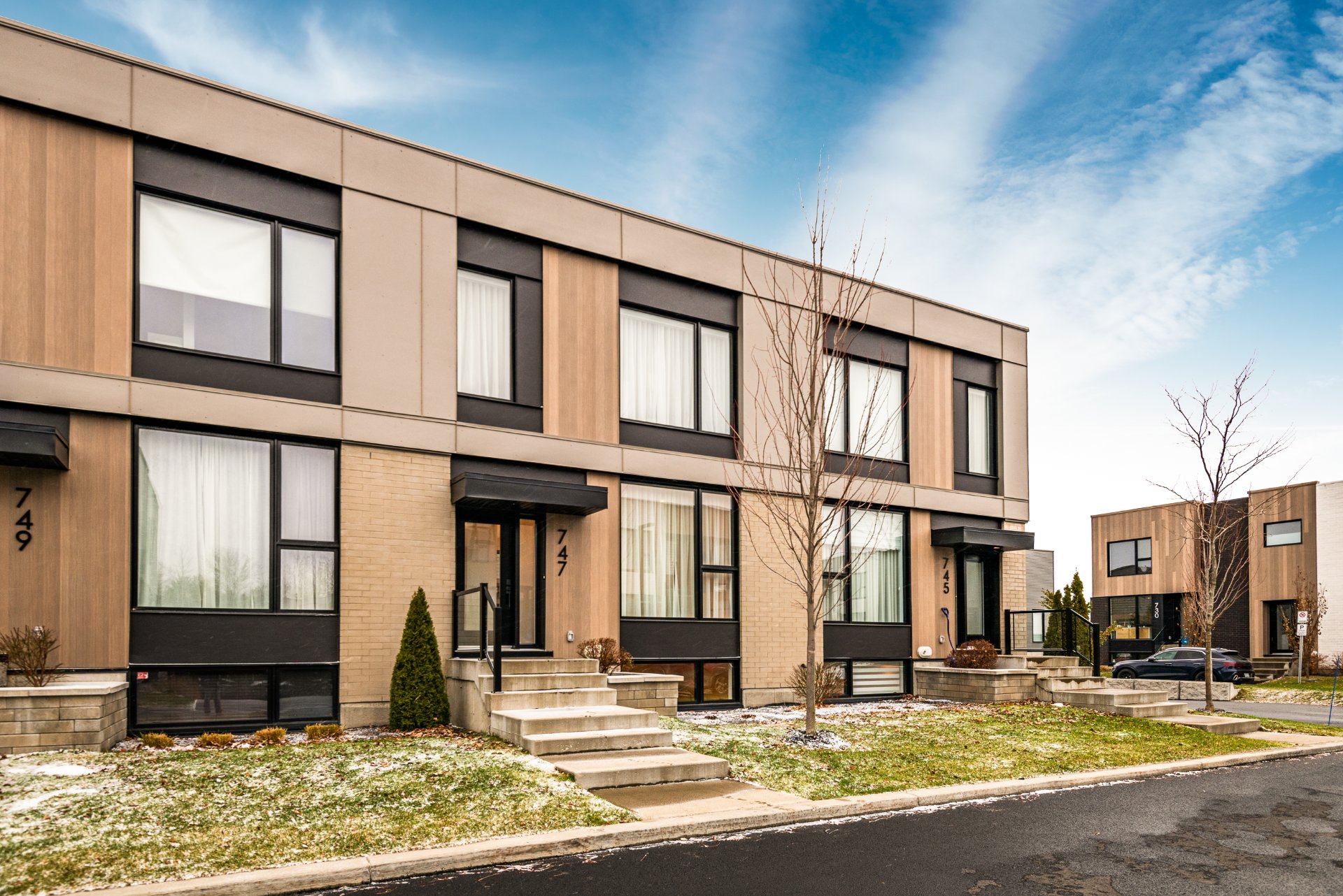 MLS: 26844339
