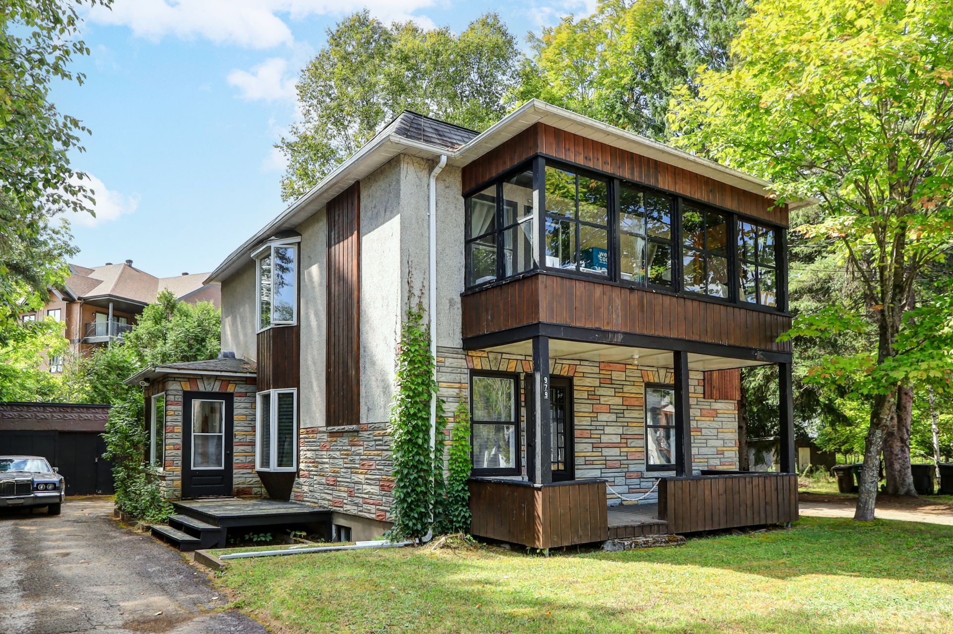 MLS: 19248243
