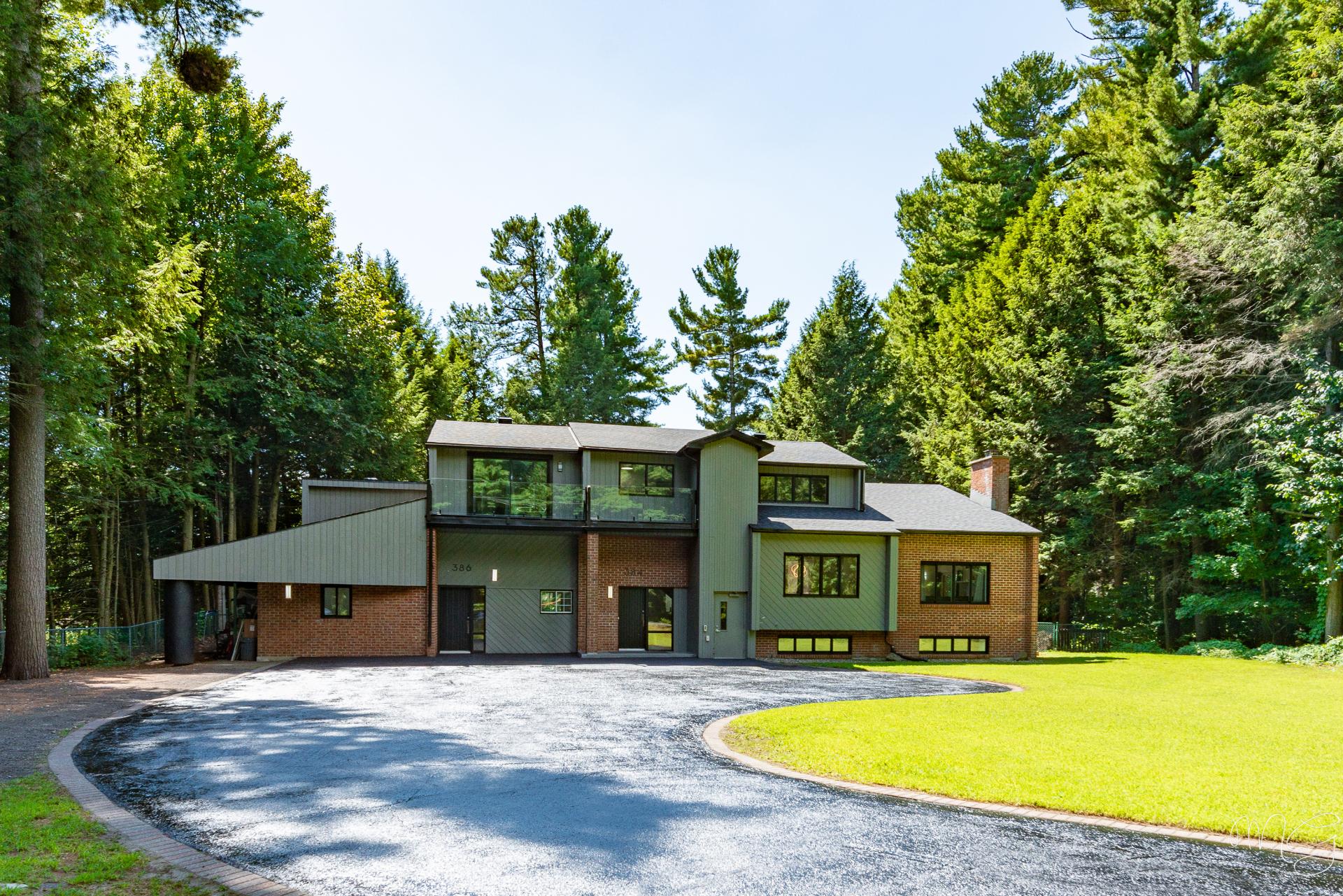 MLS: 28353114