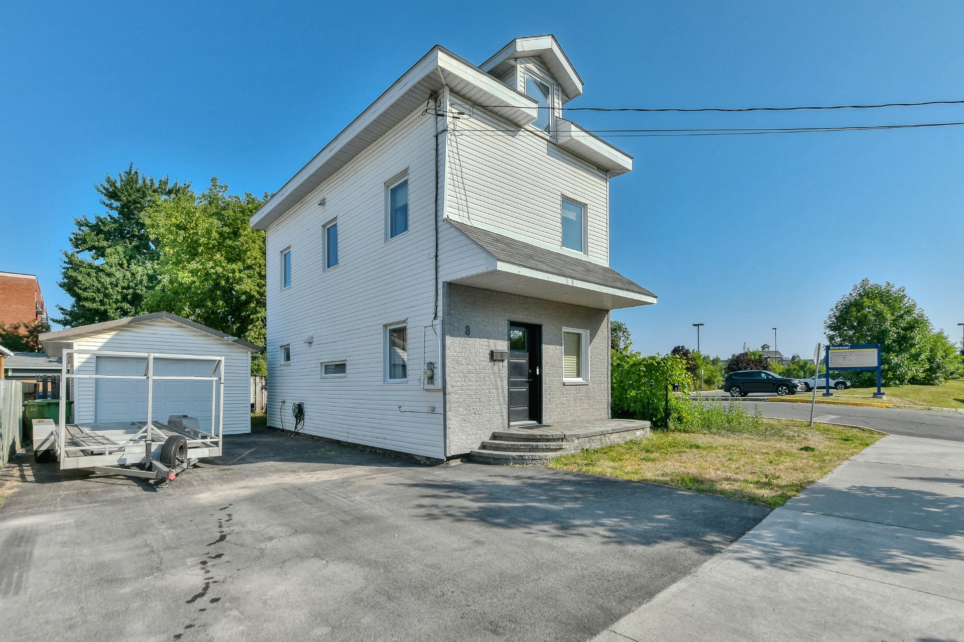 MLS: 16139179