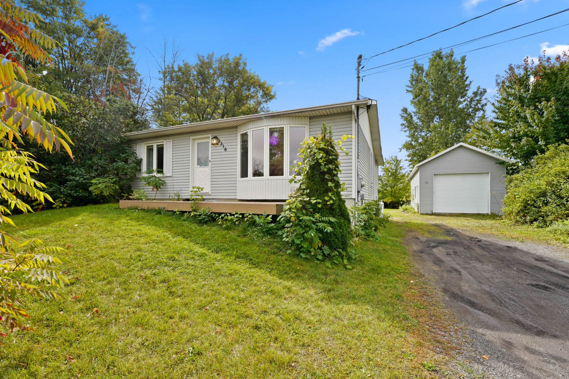 MLS: 15113826
