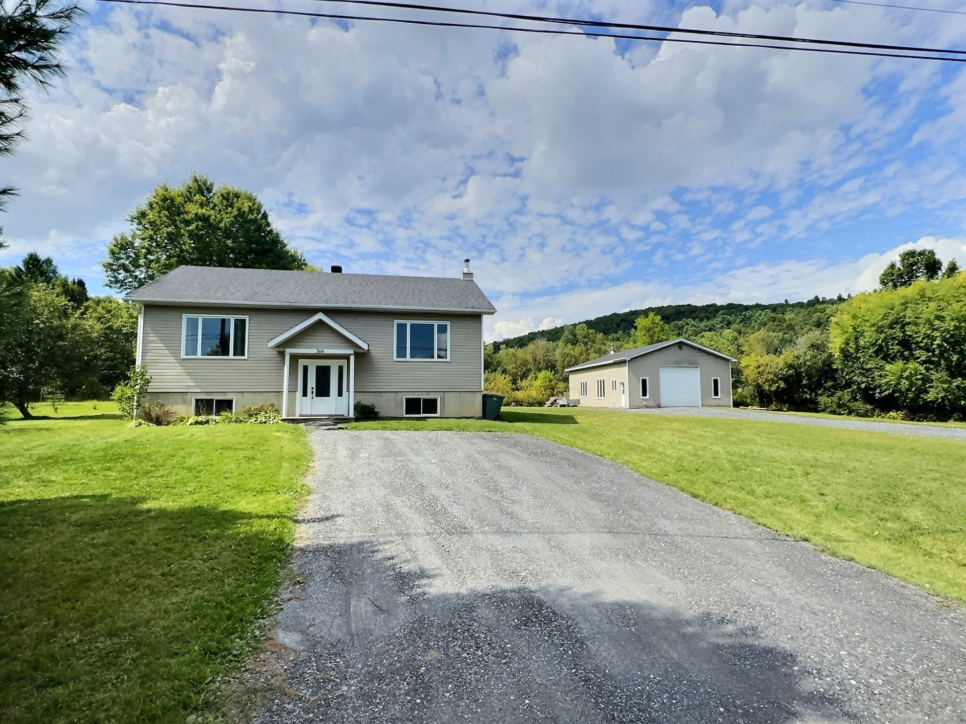 MLS: 25939142