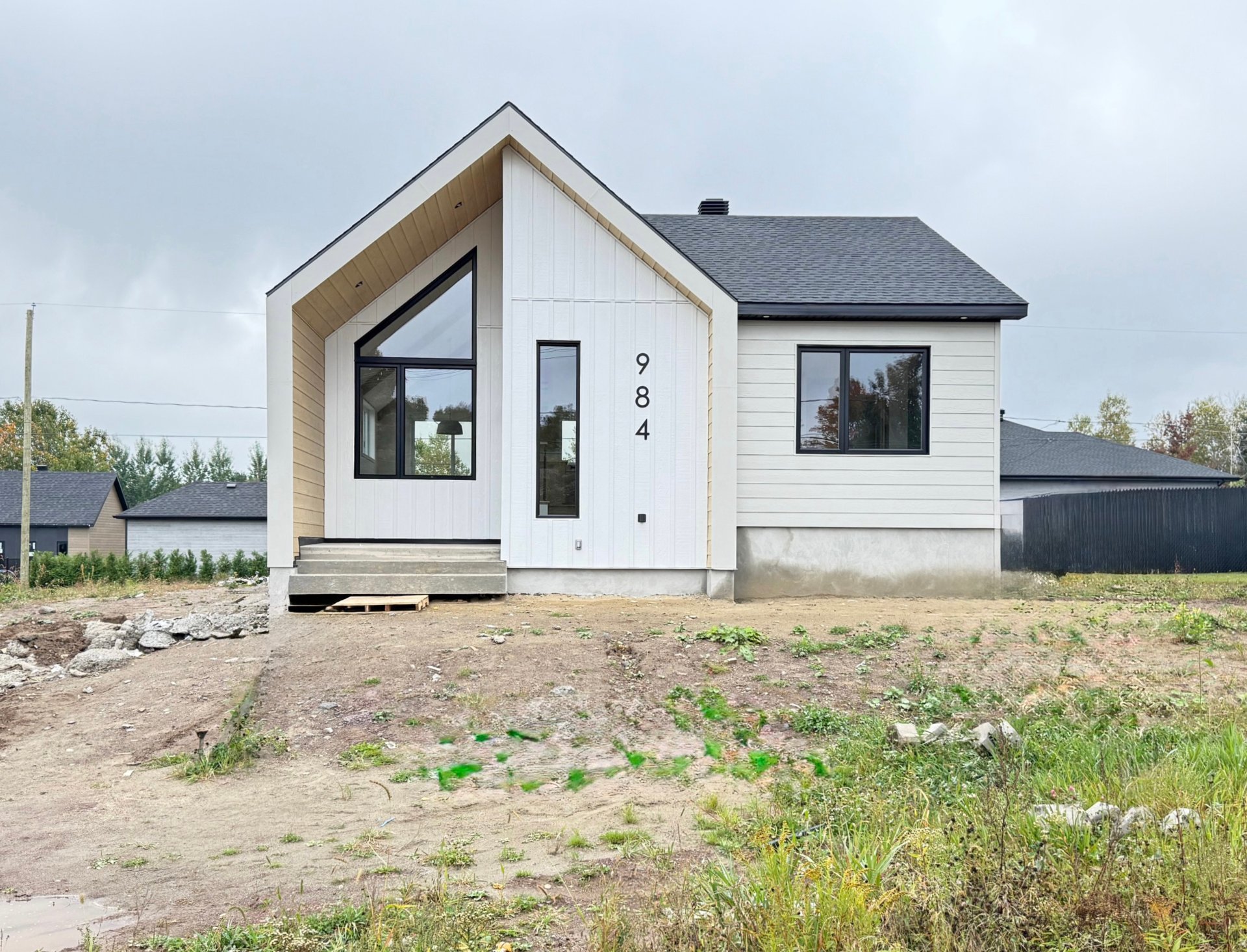 MLS: 9249506