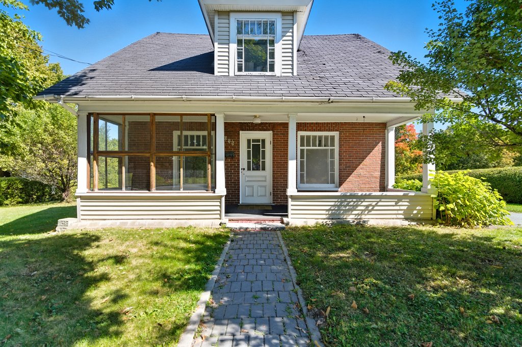 MLS: 18912251