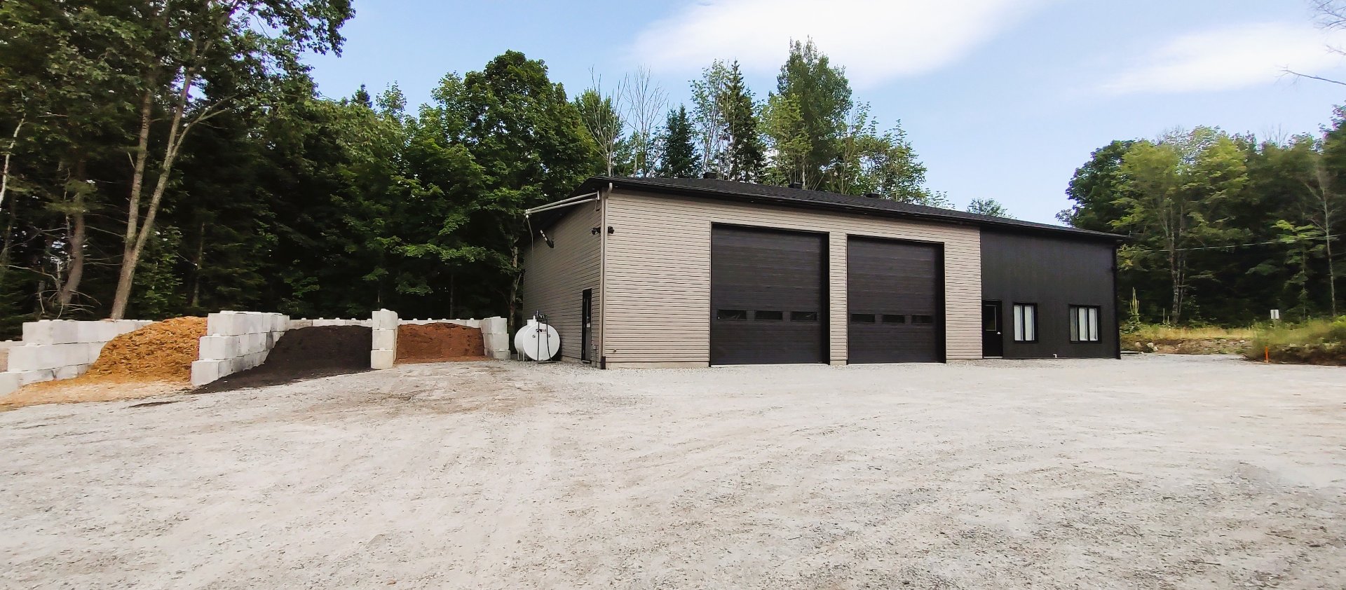 MLS: 15365358