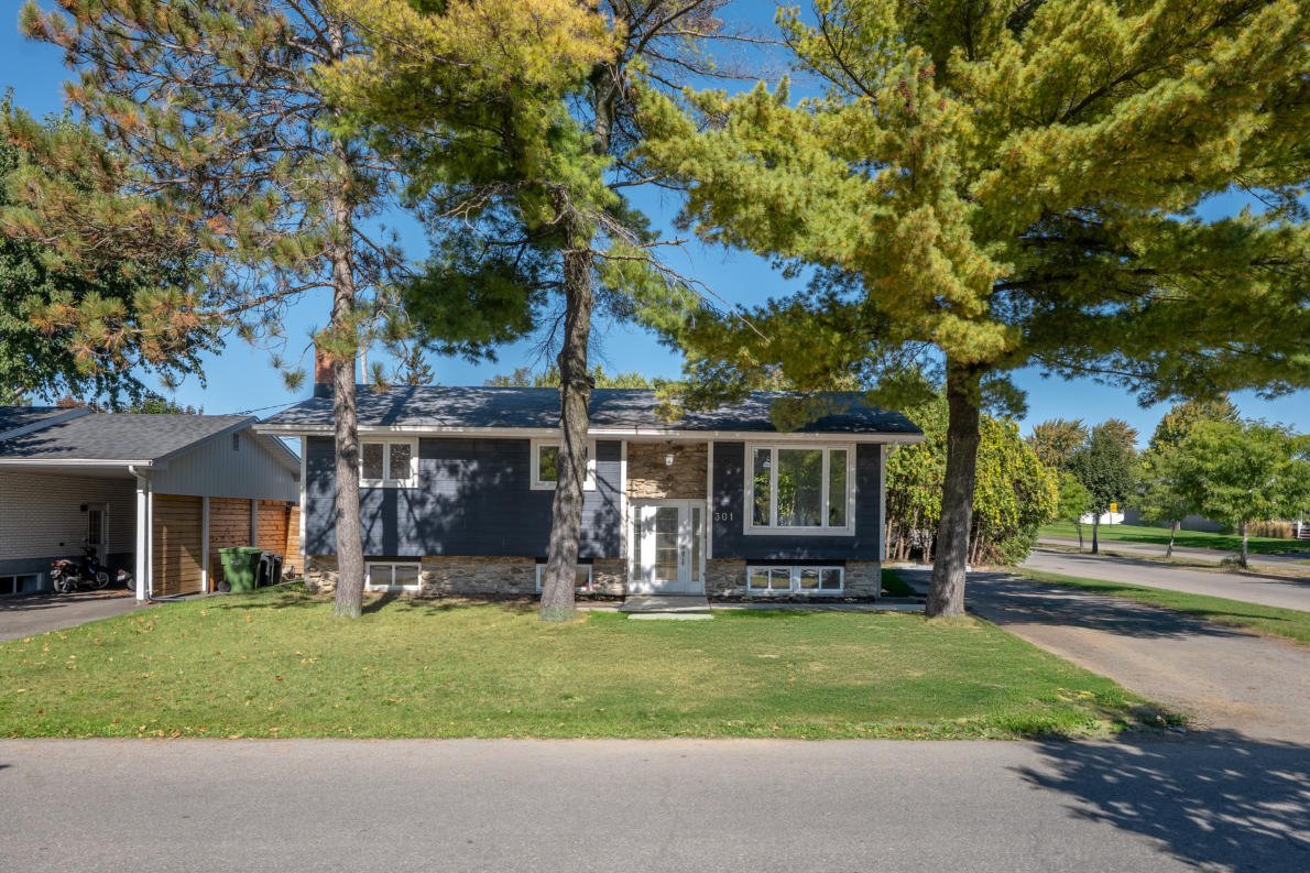 MLS: 9022247