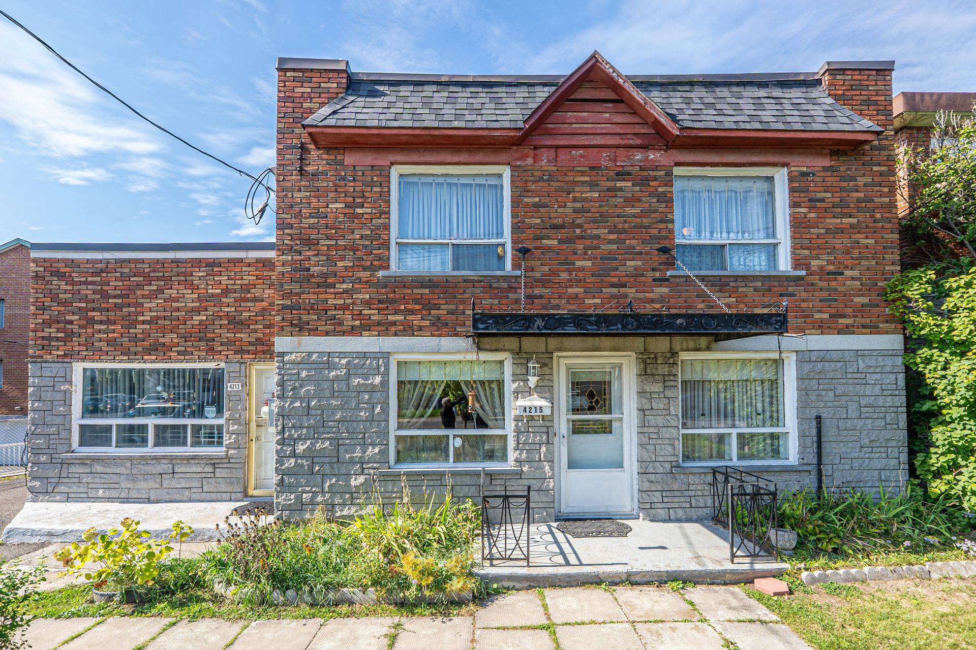 MLS: 25490632