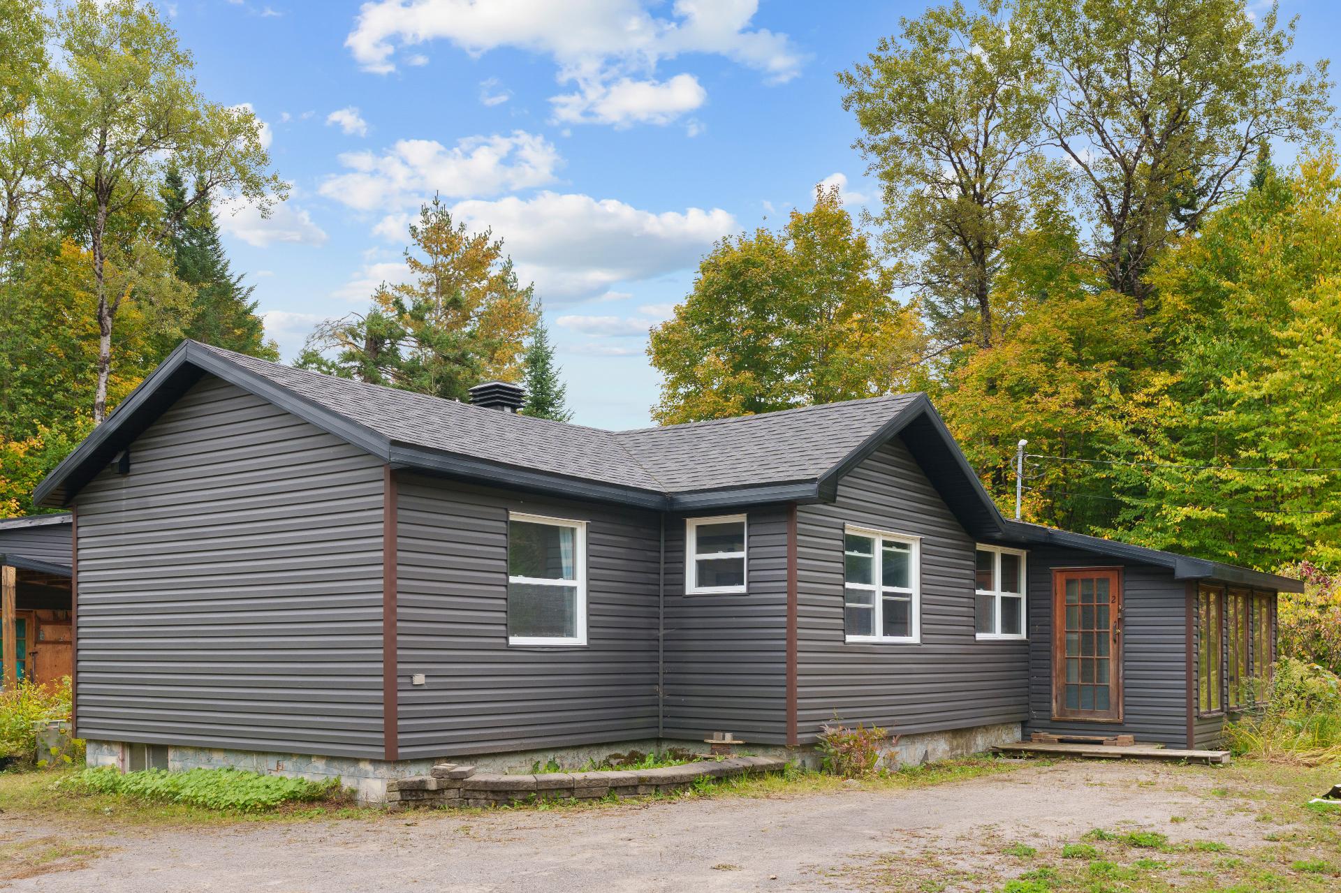 MLS: 16879956
