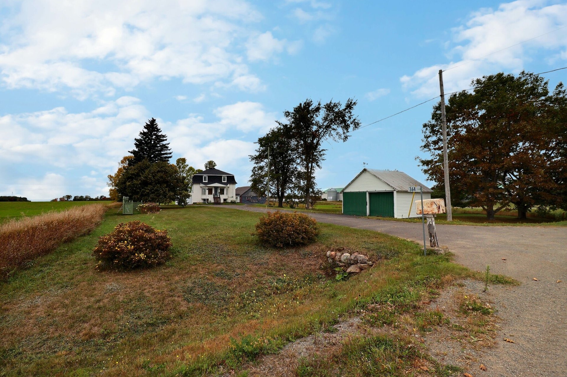 MLS: 24161050