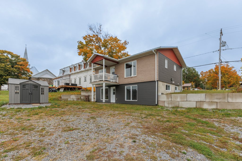 MLS: 27076463