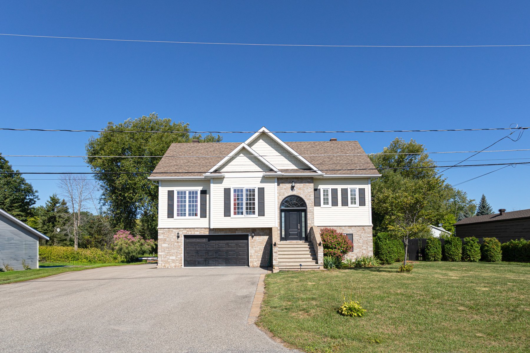 MLS: 18418441