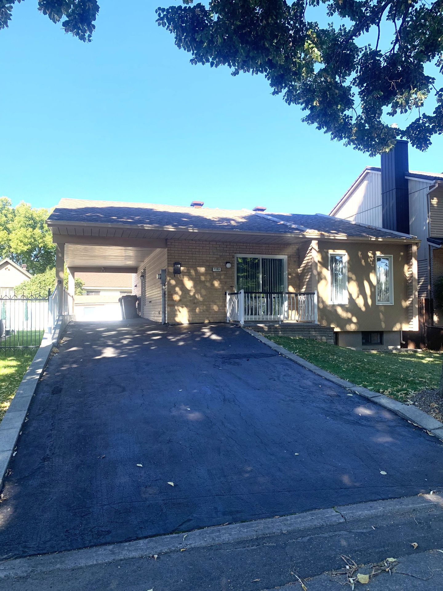 MLS: 10208696