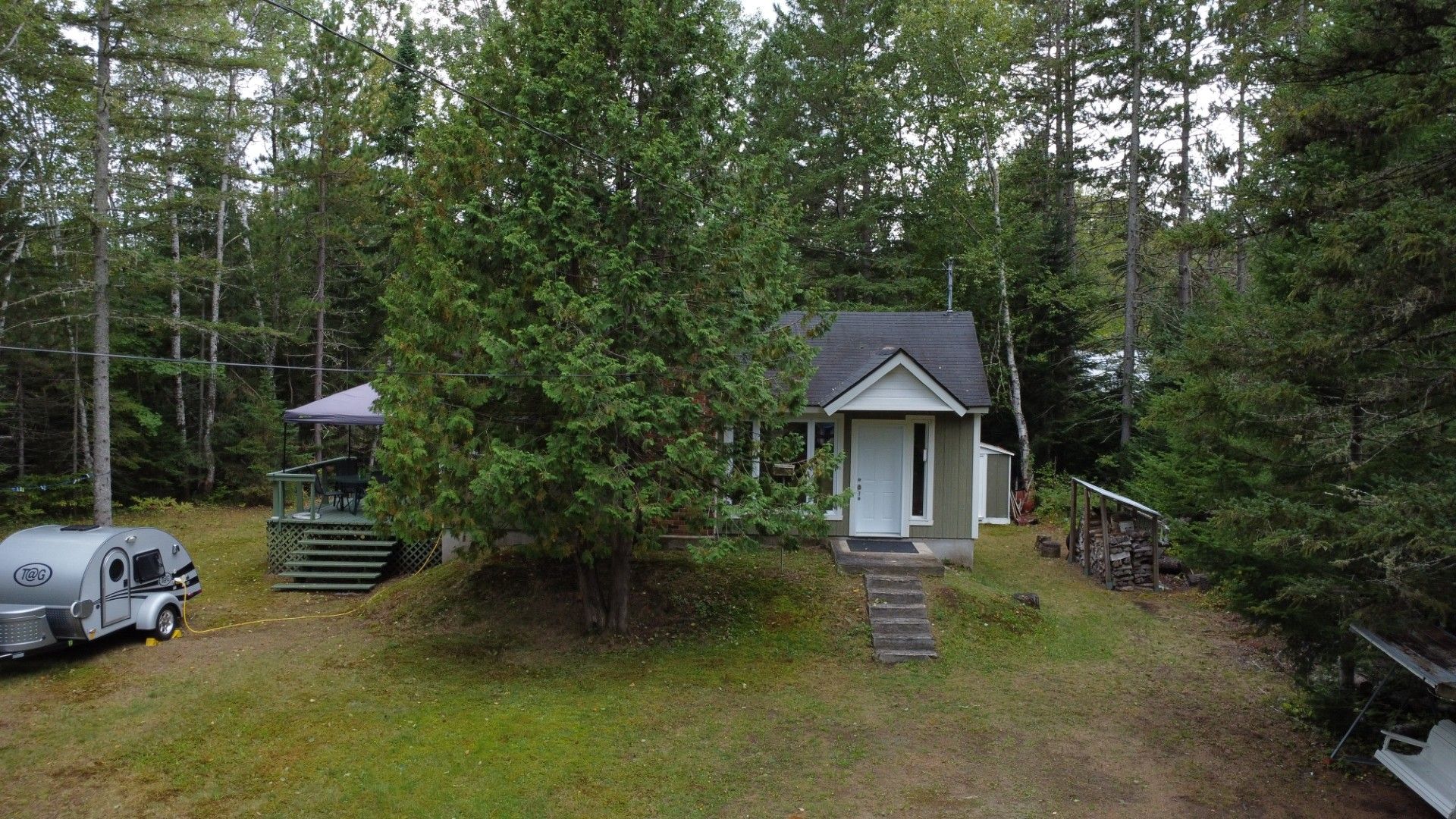 MLS: 24593133