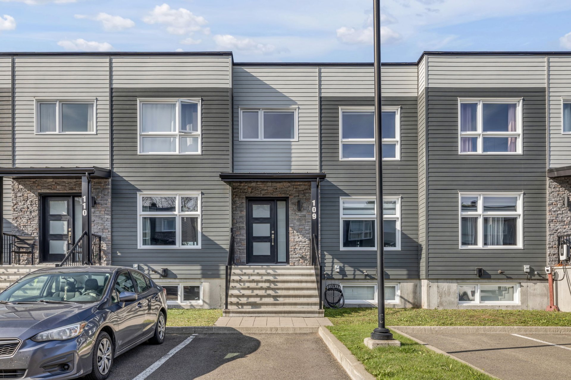 MLS: 21800737
