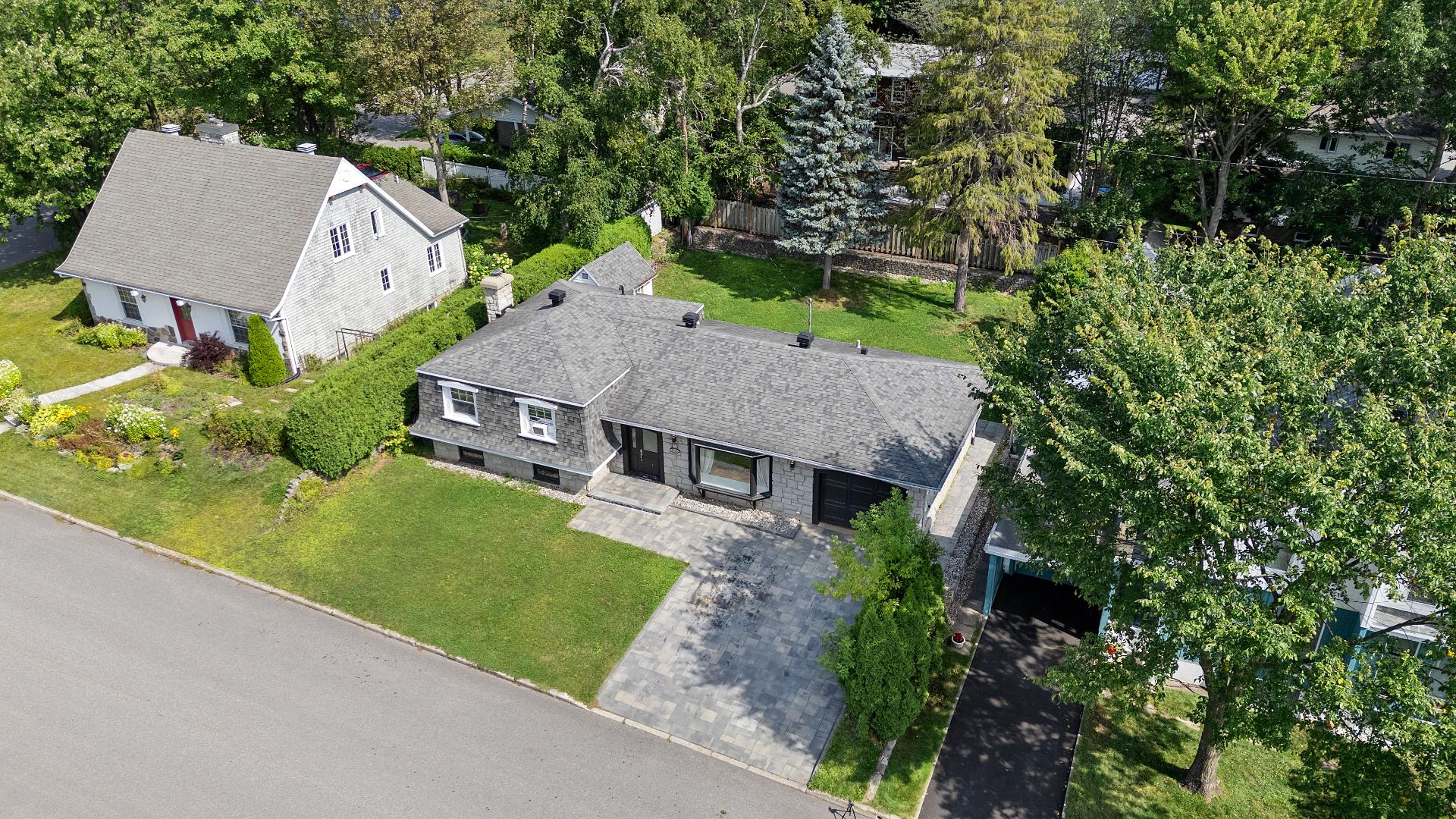 MLS: 15861144