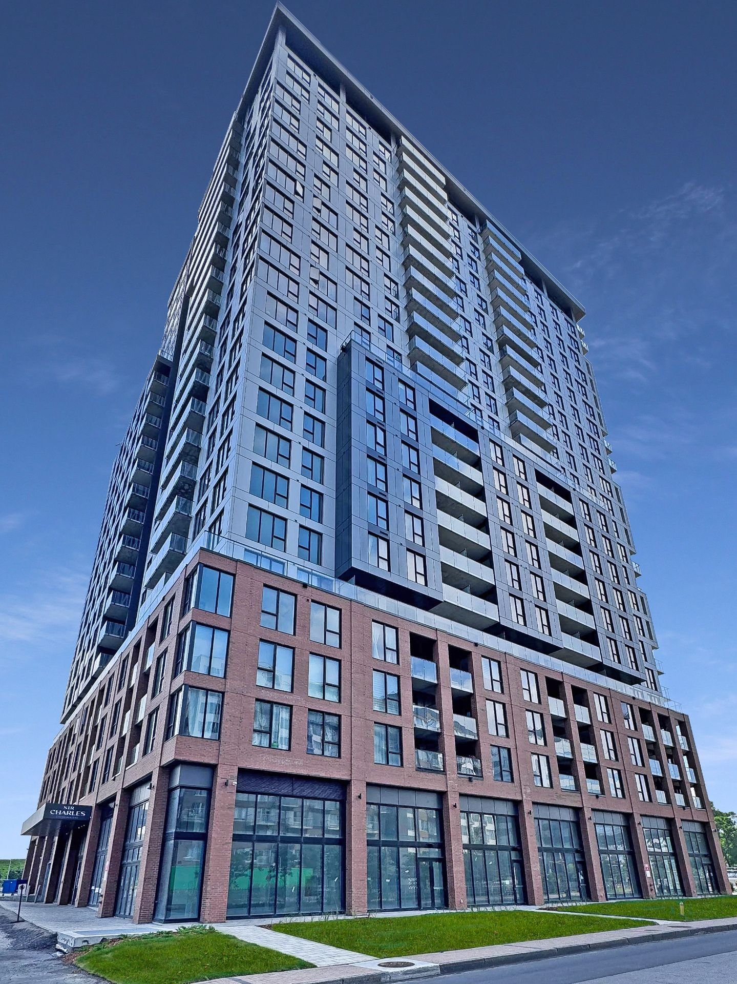 MLS: 21792191