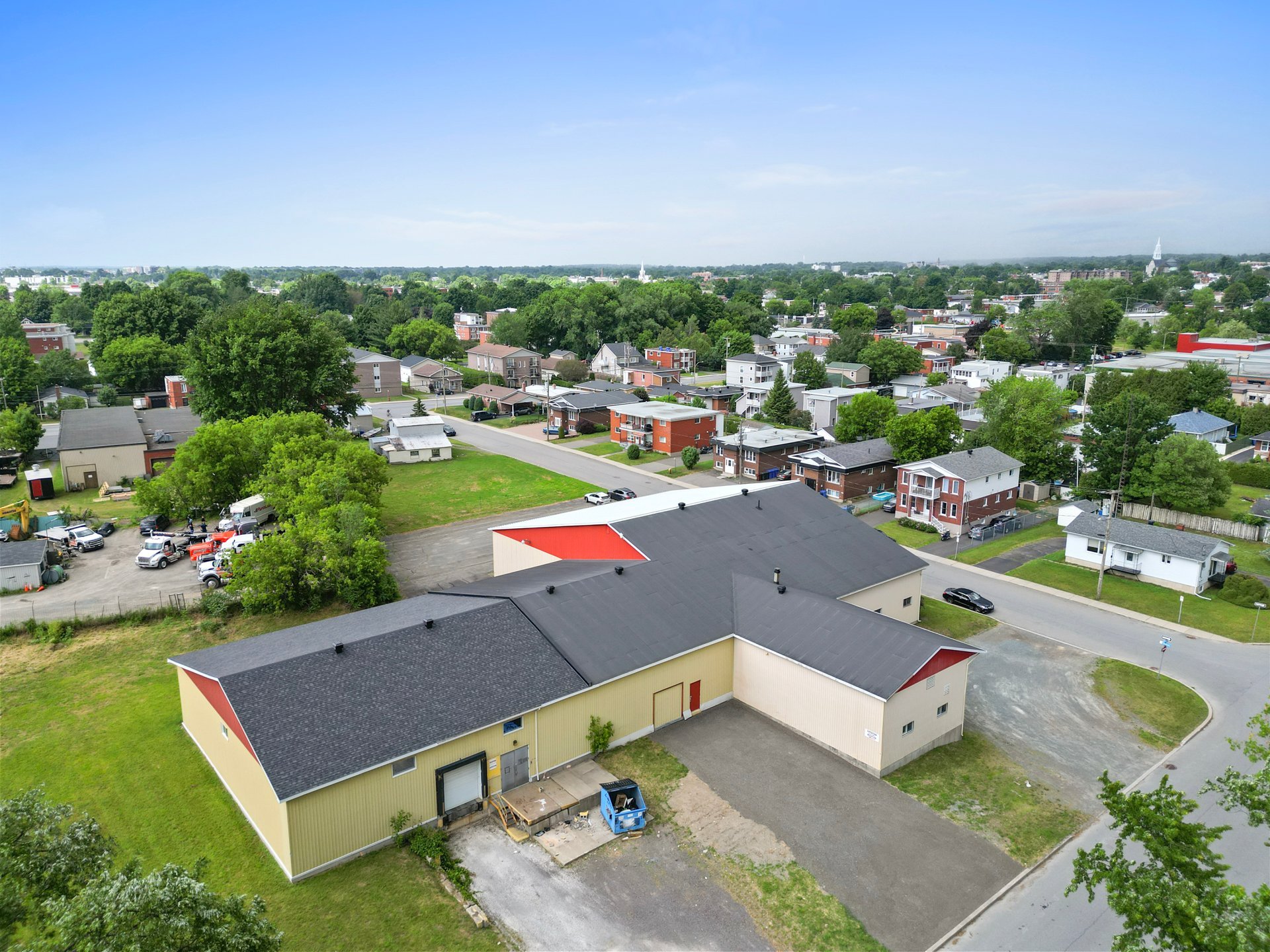 MLS: 26293374