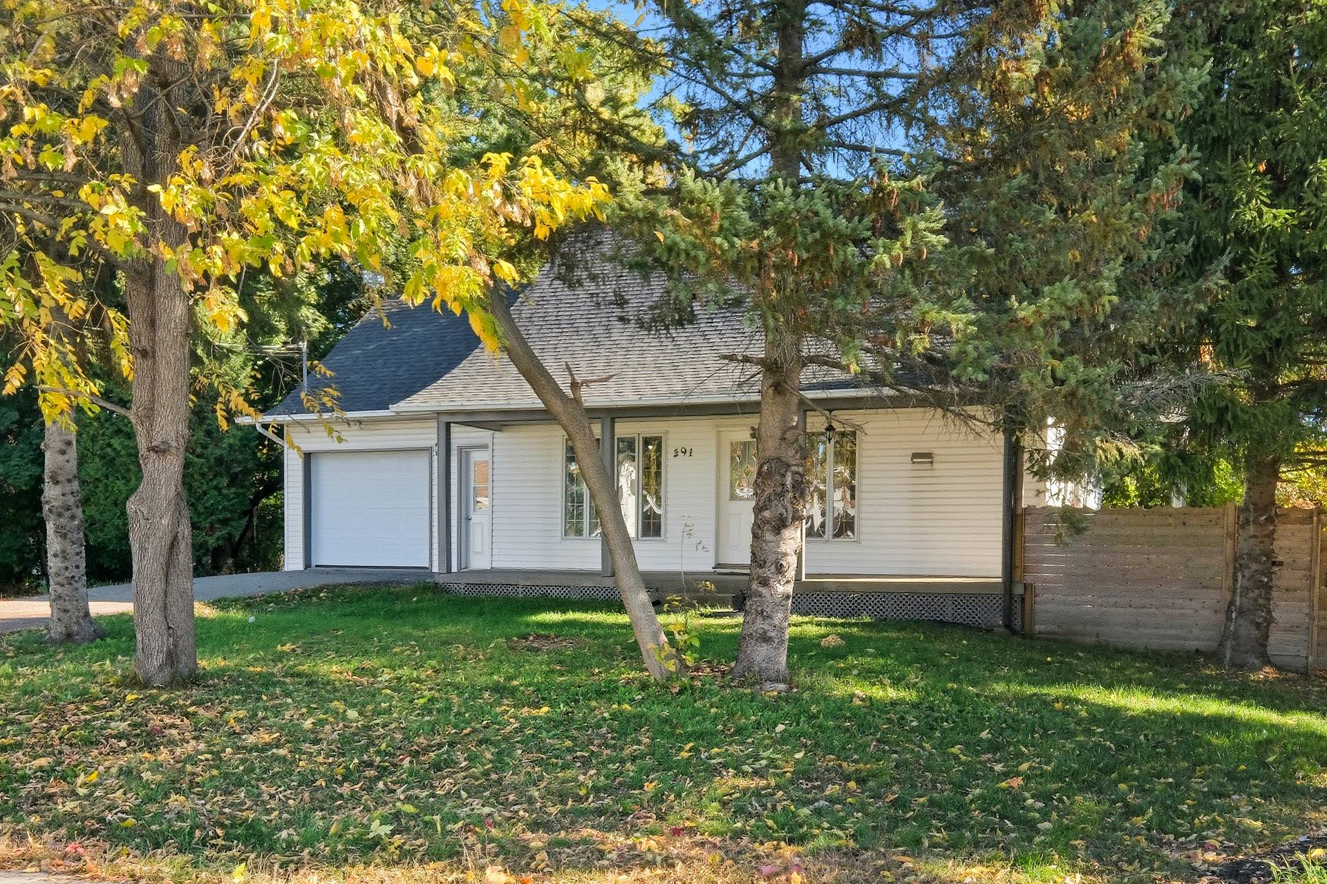 MLS: 13590377