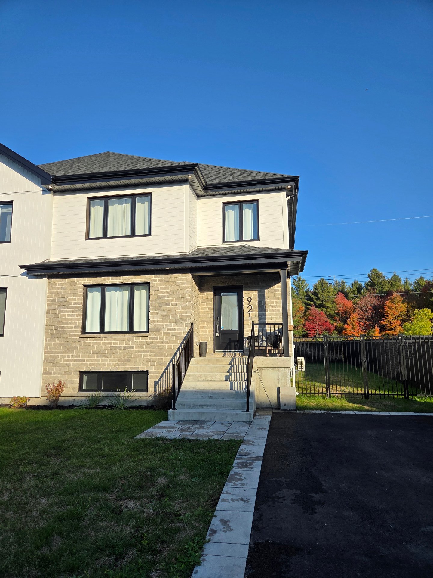 MLS: 9862706