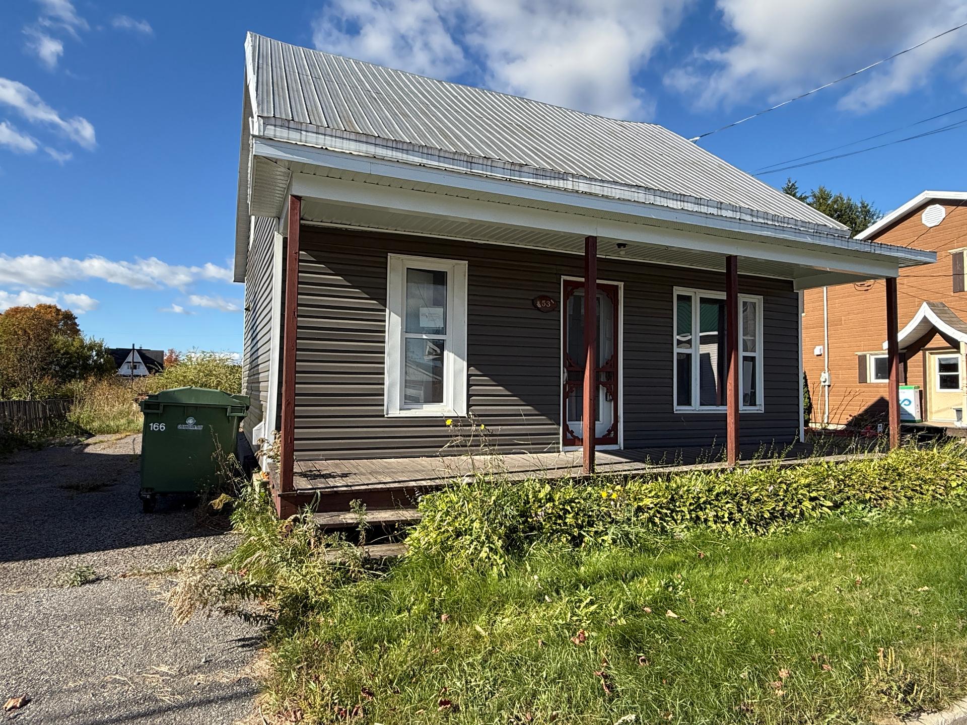 MLS: 18382337