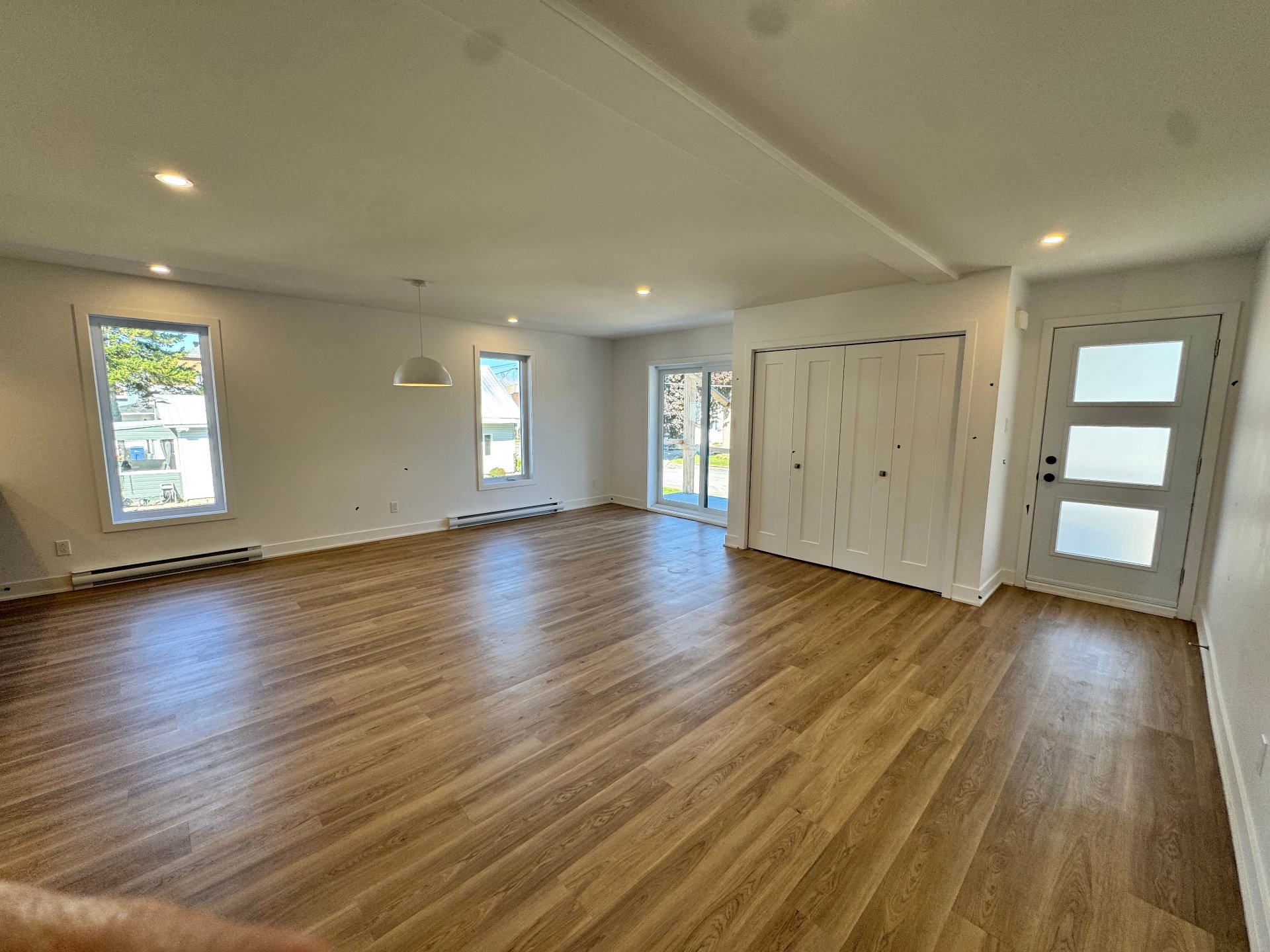 MLS: 12827944