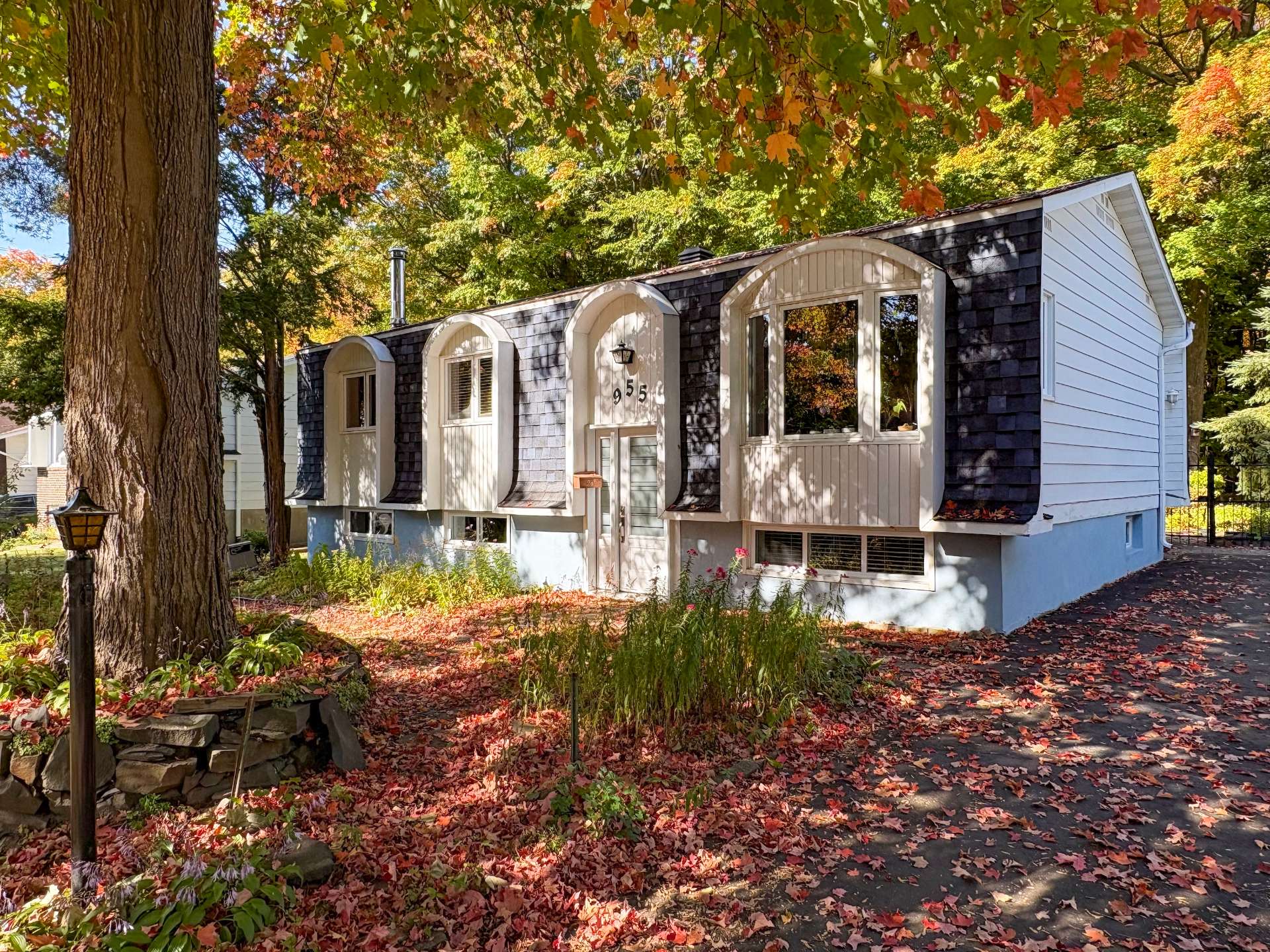 MLS: 28440861