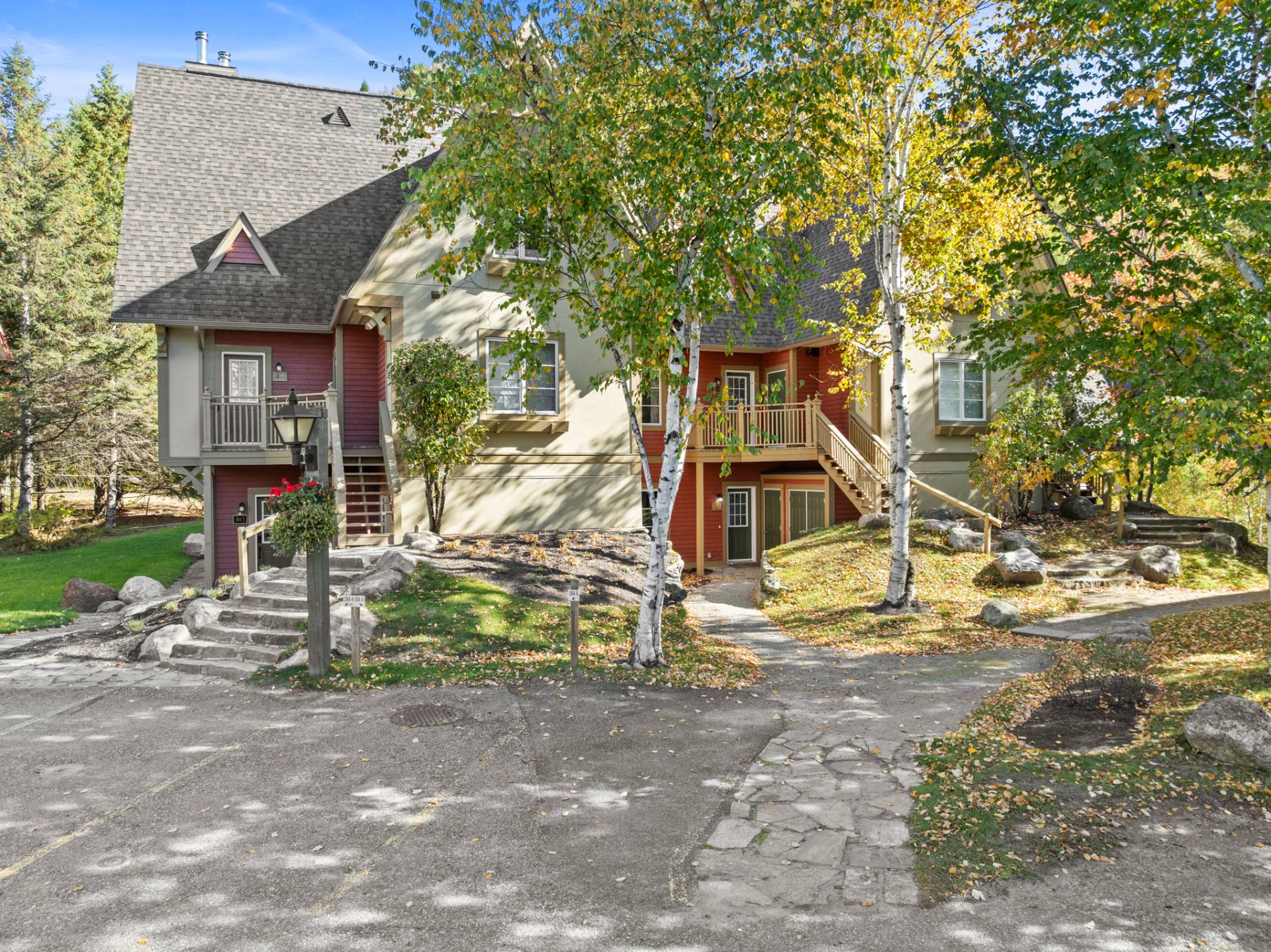 MLS: 26050023