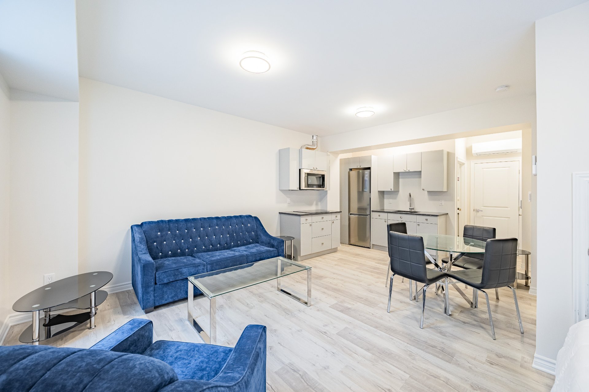 MLS: 21105576