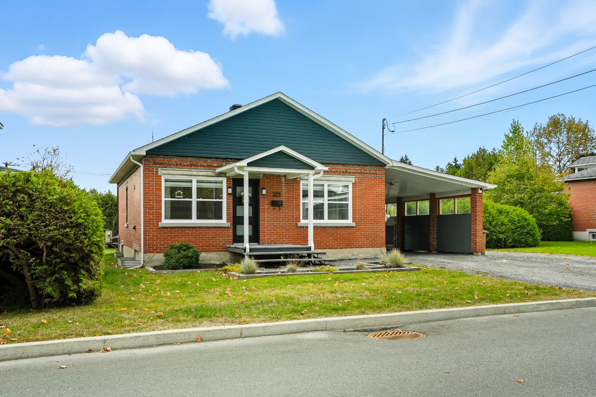 MLS: 21496461