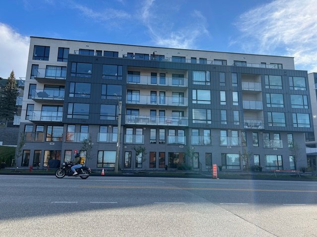 MLS: 28249460