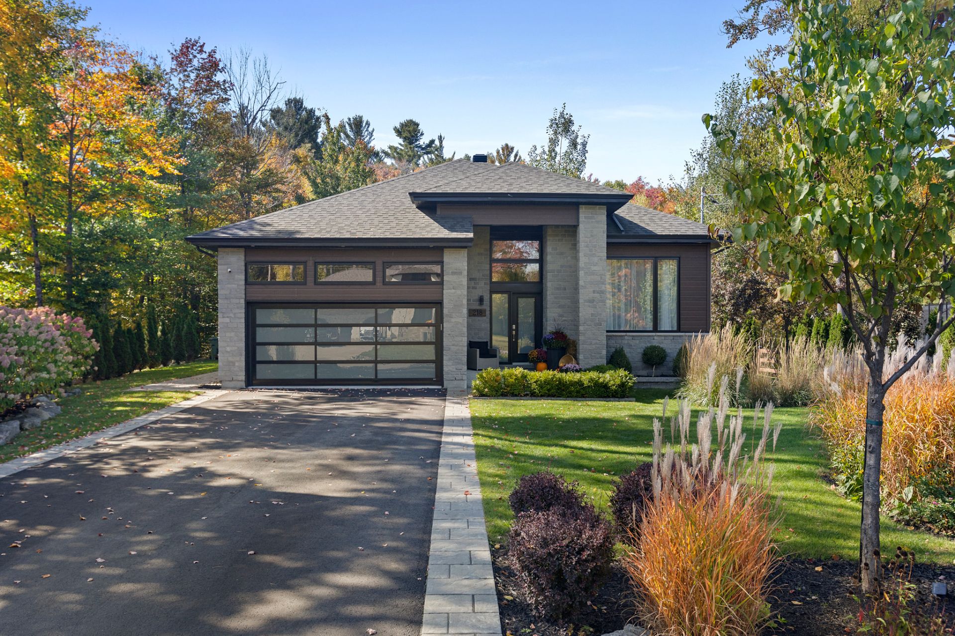 MLS: 21614133