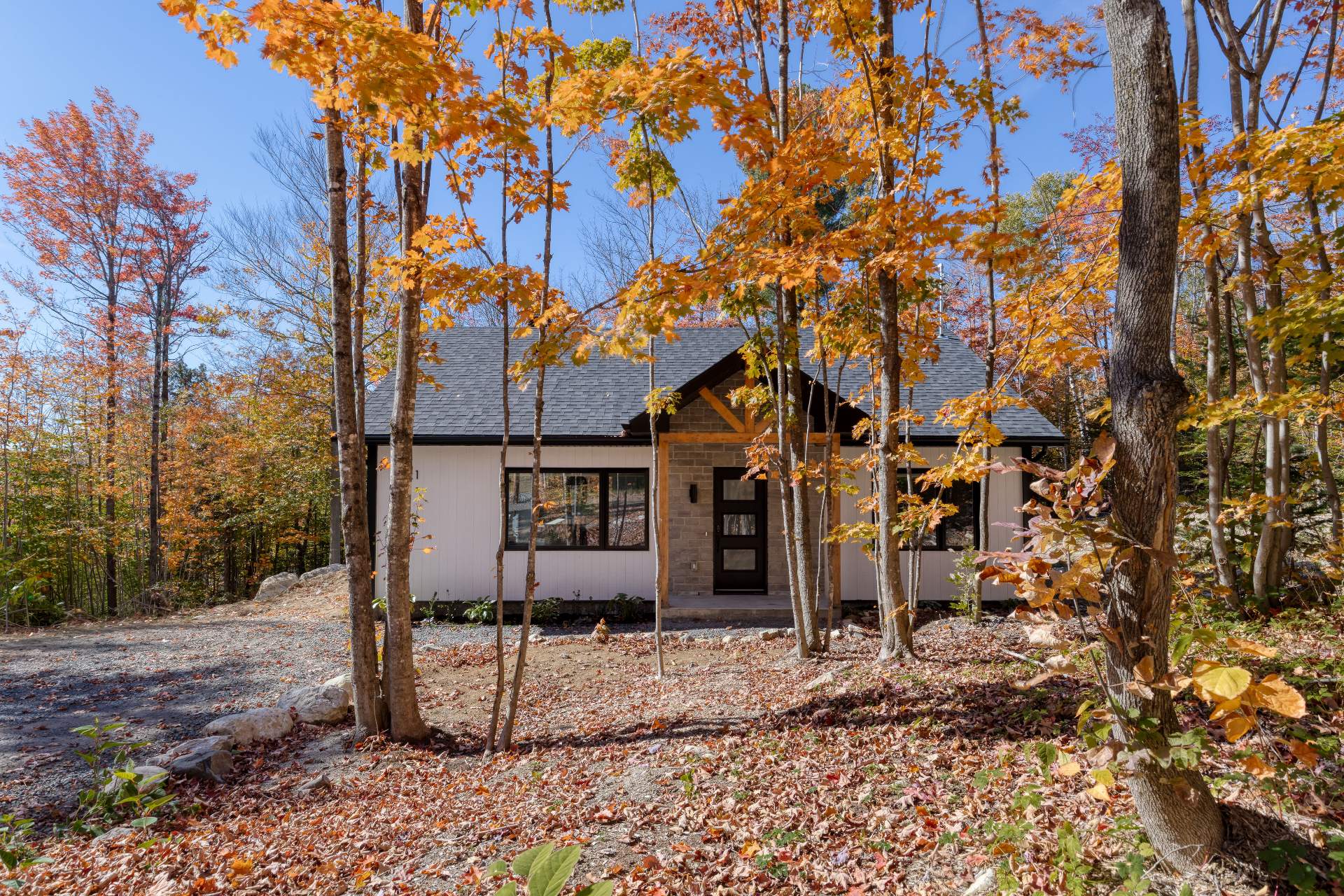 MLS: 24003986