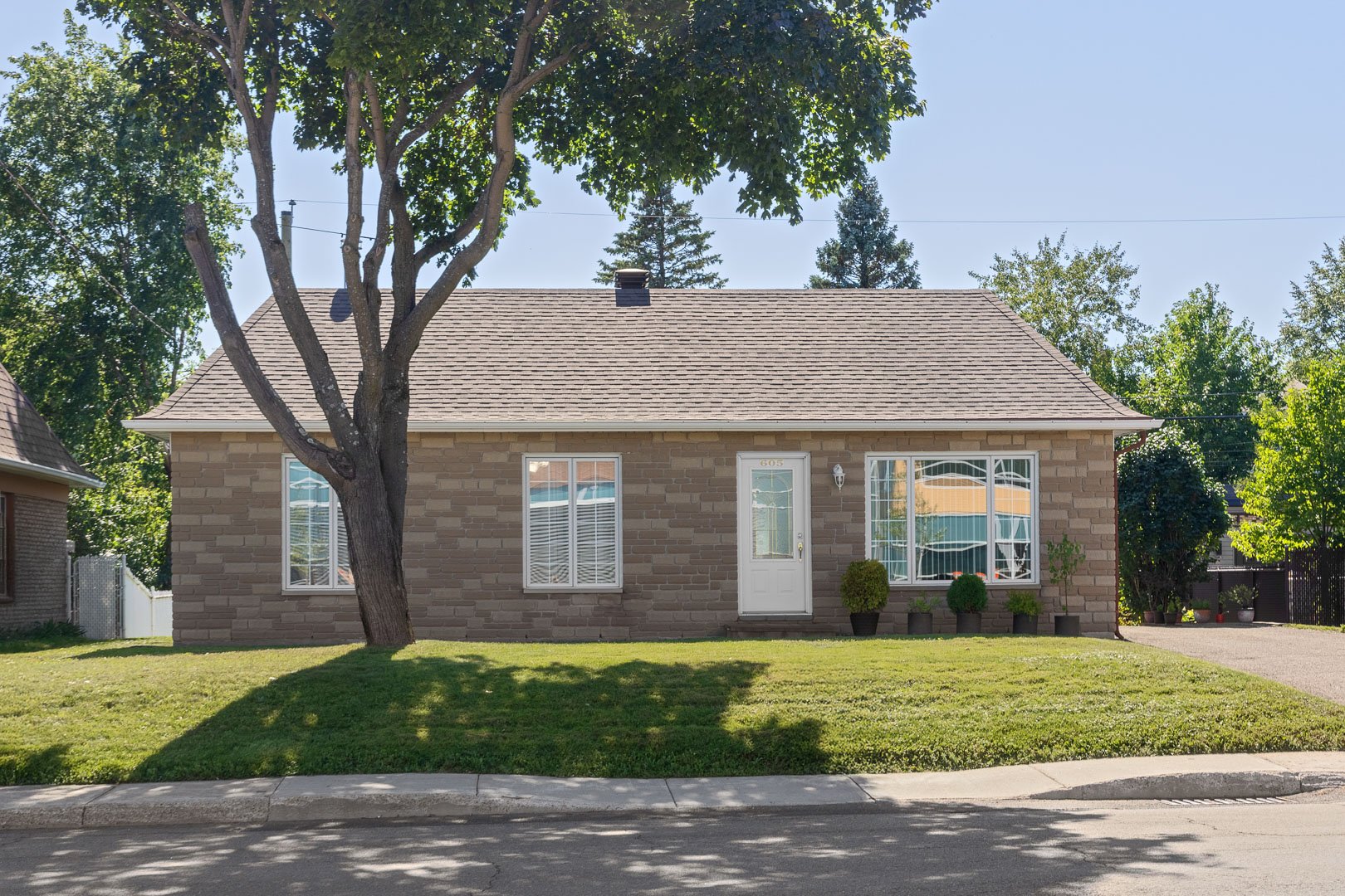 MLS: 15533944
