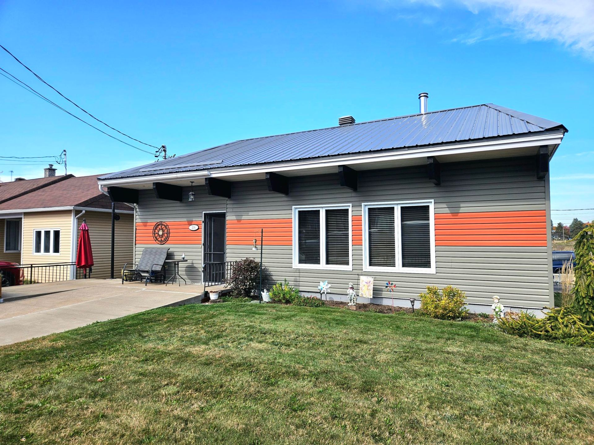 MLS: 27196426