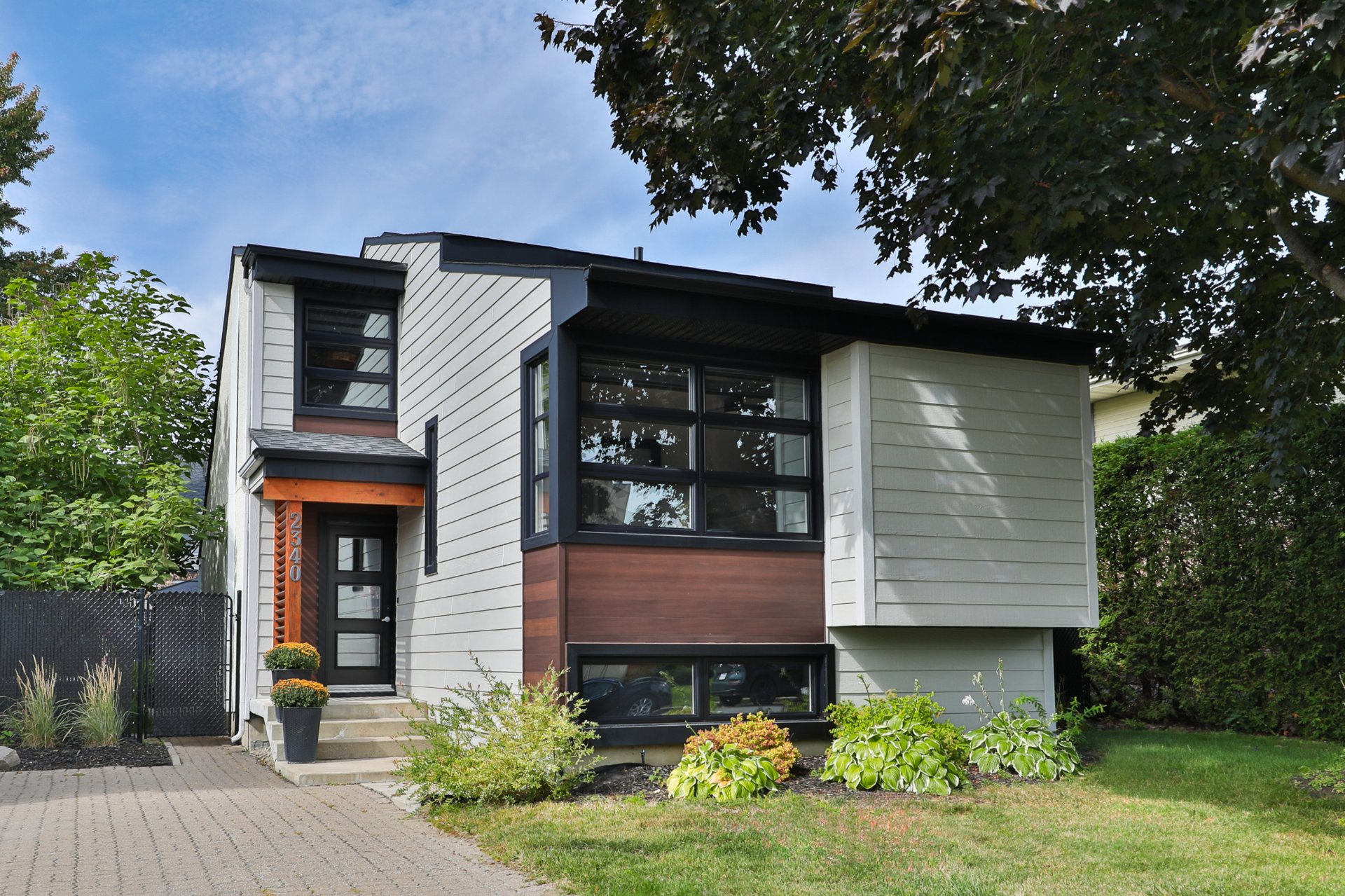 MLS: 15929345