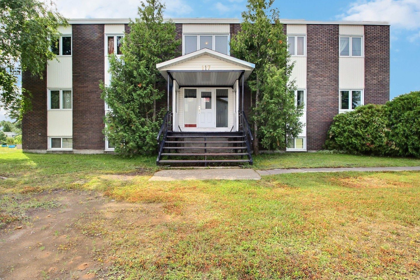 MLS: 17224771