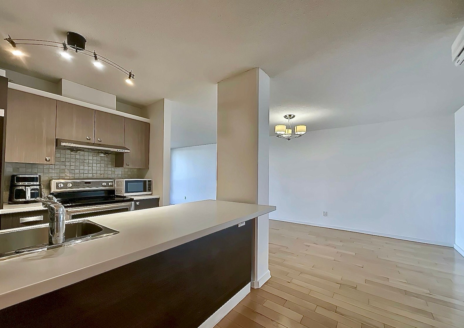 MLS: 14649601