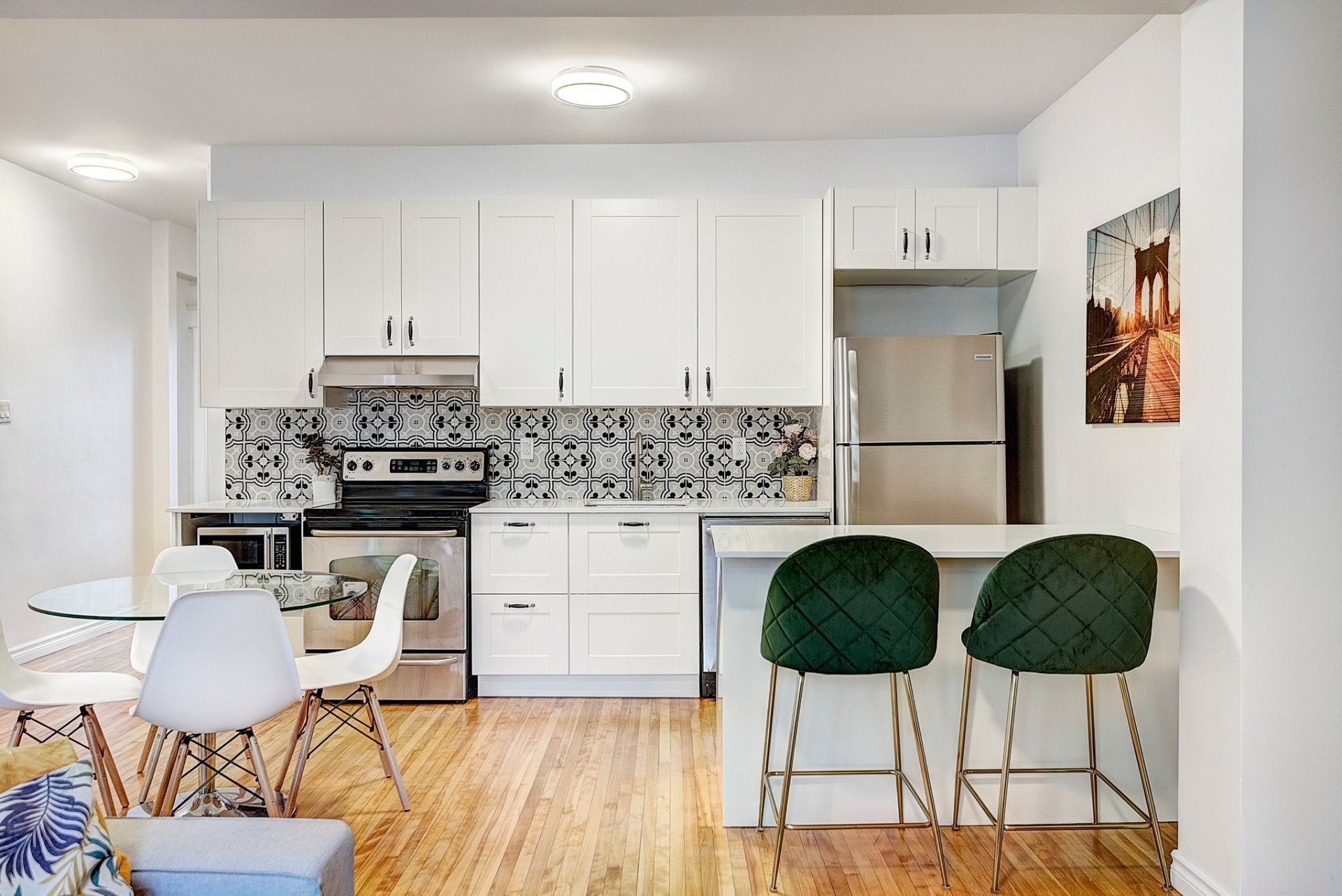 MLS: 20560599