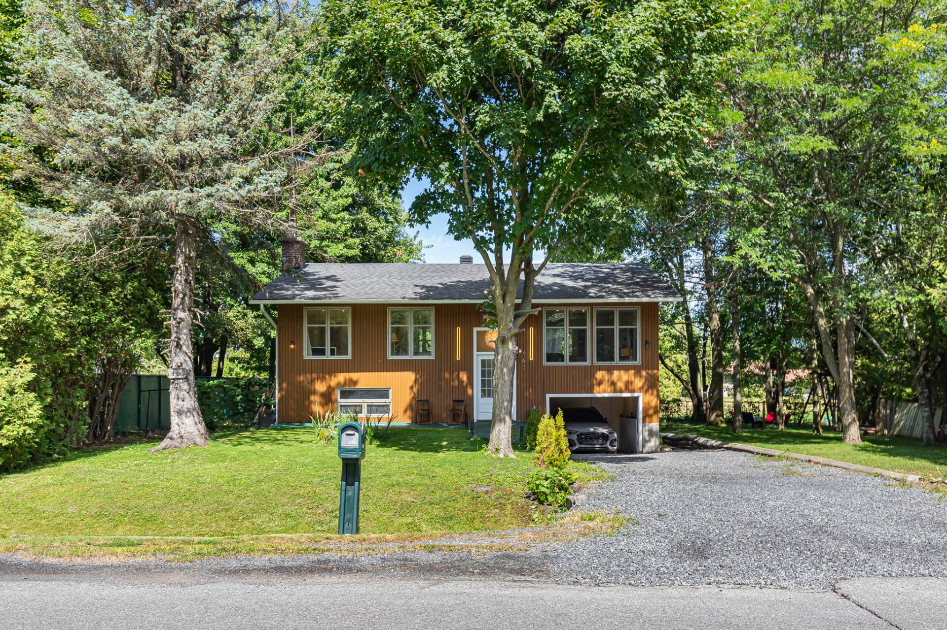 MLS: 18574347