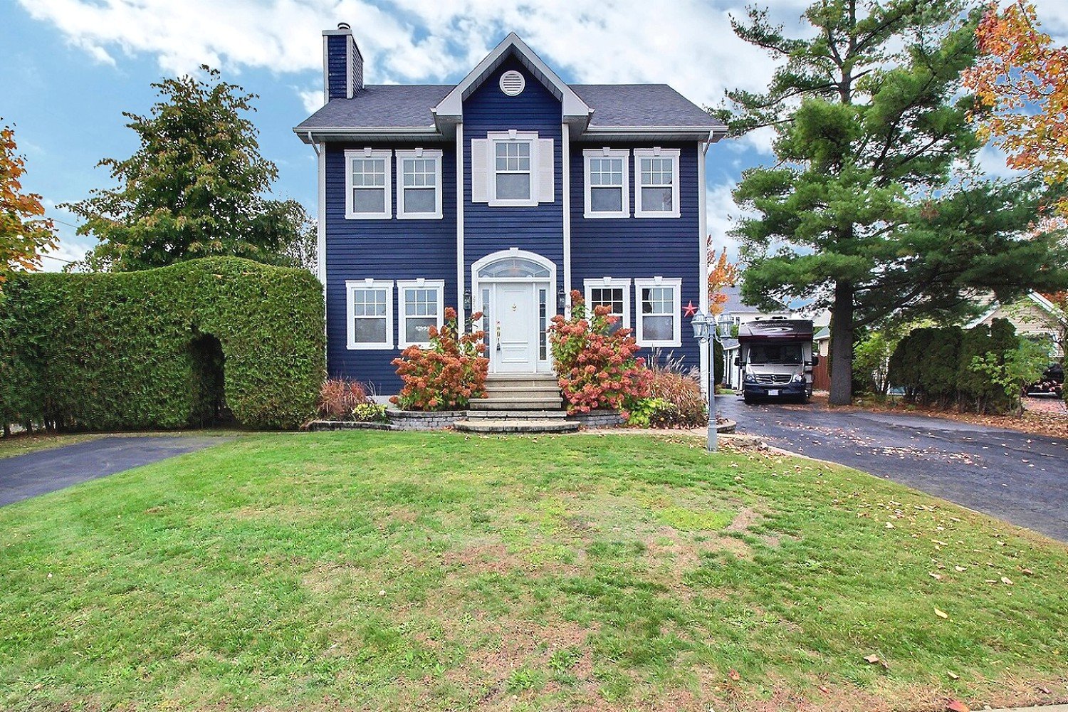 MLS: 15425531